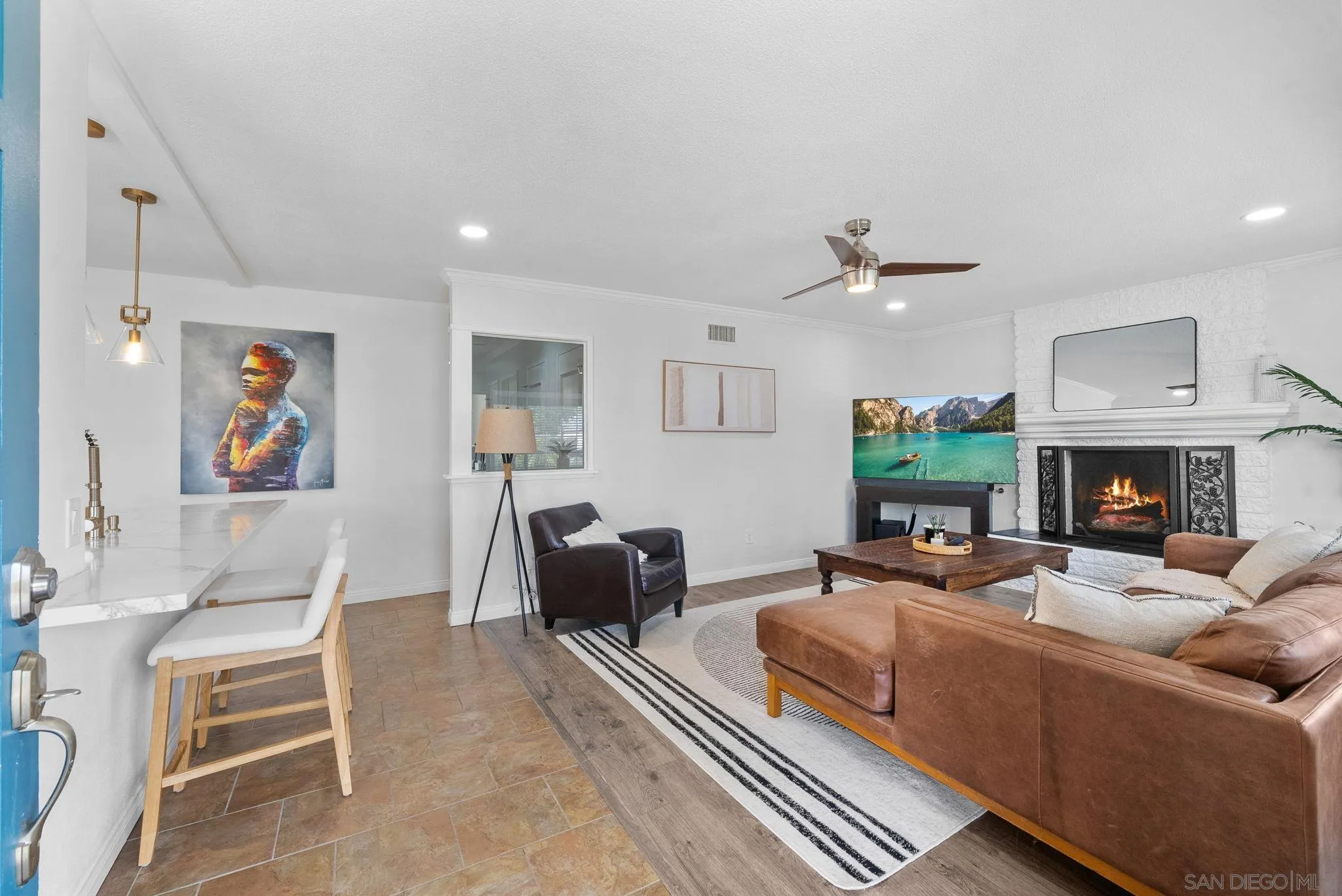 https://cdn.realtyfeed.com/cdn/127/260003917/5f331aa14645711b09763eb166194afa.webp