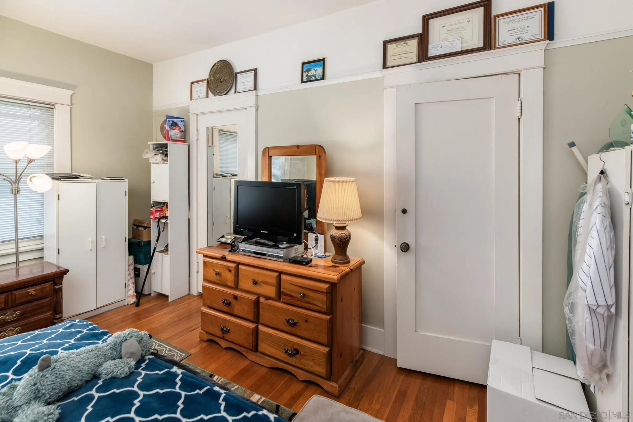https://cdn.realtyfeed.com/cdn/127/260003925/313df290b9648dcee72447825315427c.webp