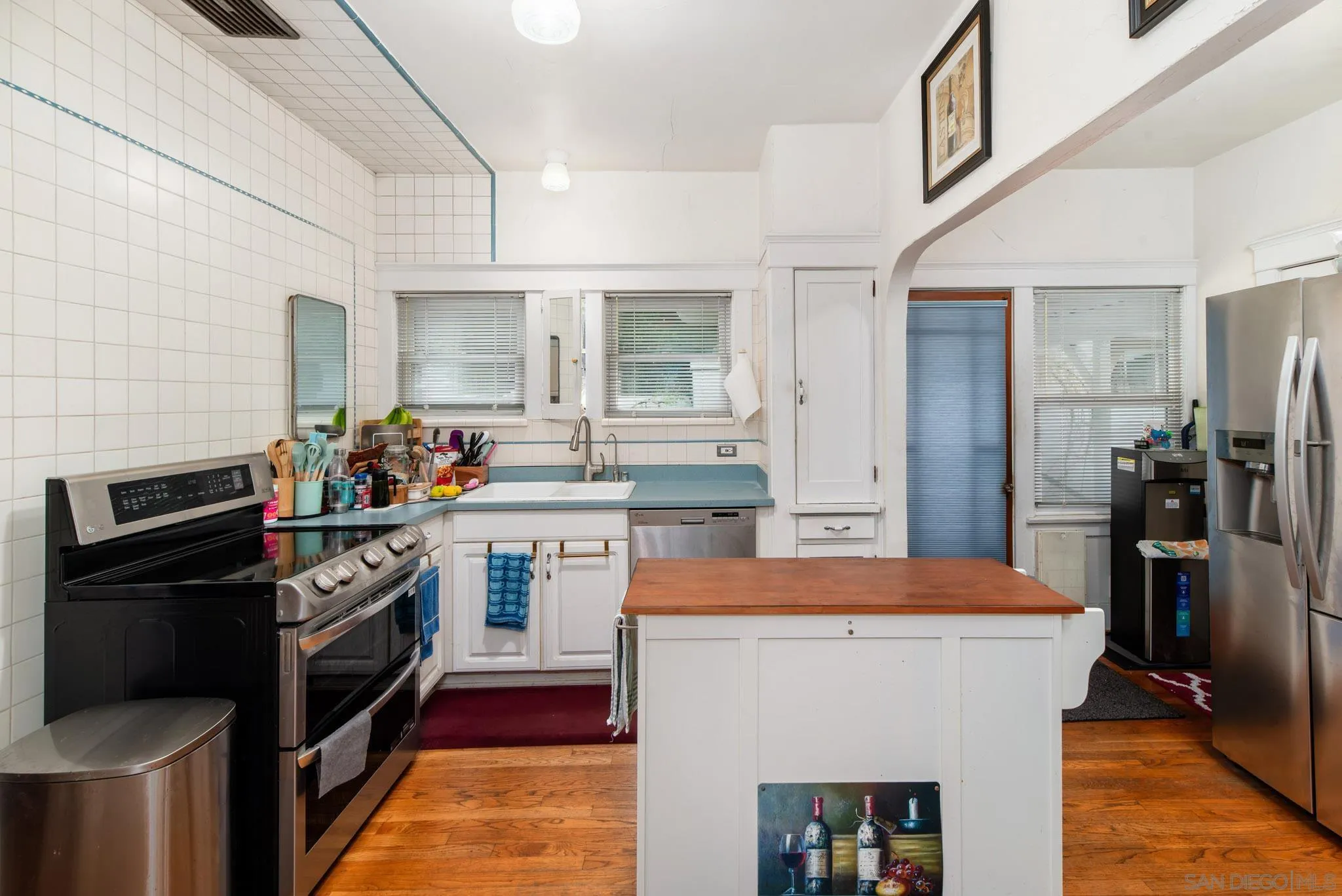 https://cdn.realtyfeed.com/cdn/127/260003925/b0b07583cbd4db1ac1471ef70b74ed9d.webp