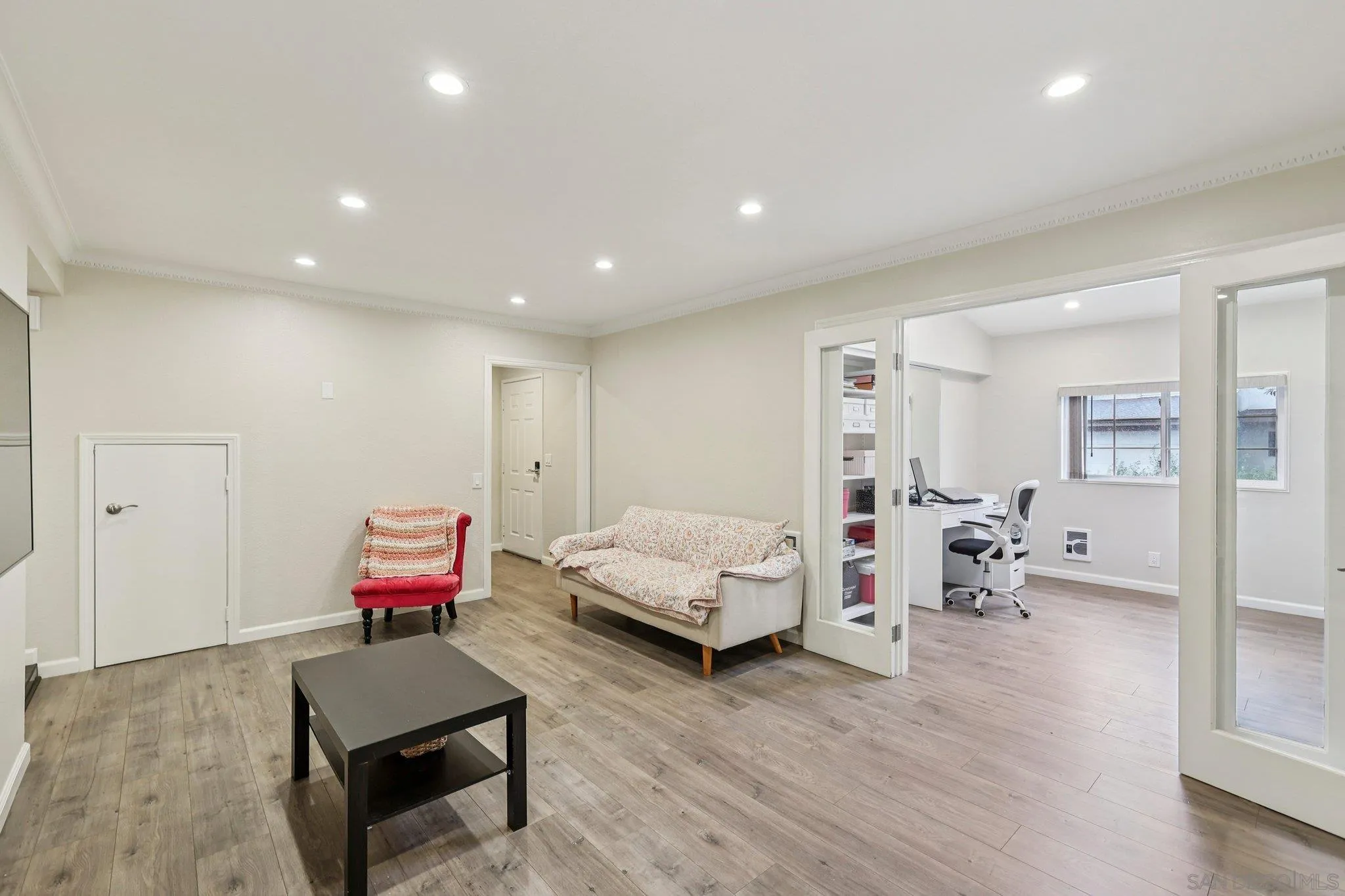 Photo #17: 260003928 Listing: Photo #17