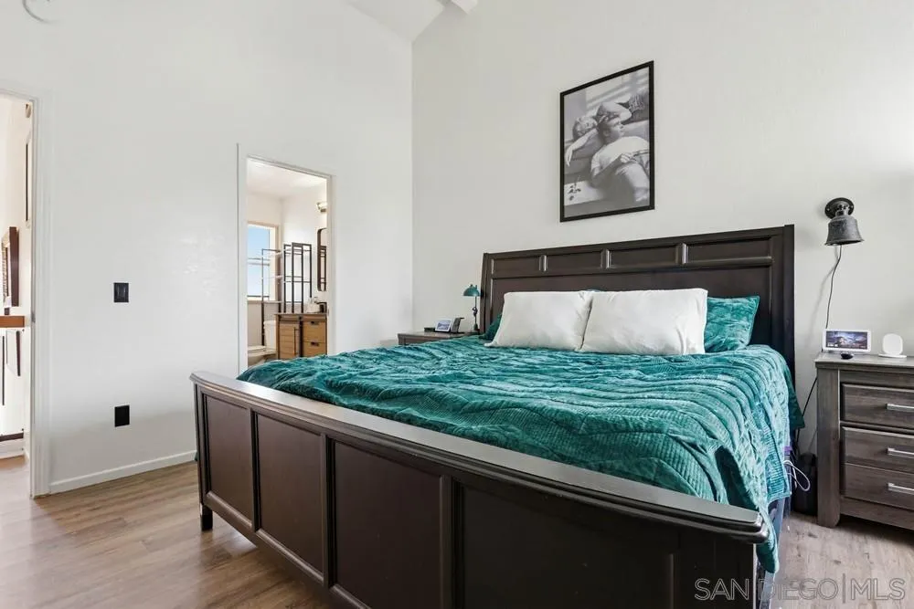 https://cdn.realtyfeed.com/cdn/127/260003930/ac32aaf495721a1a0f4d7a81f1e547d0.webp