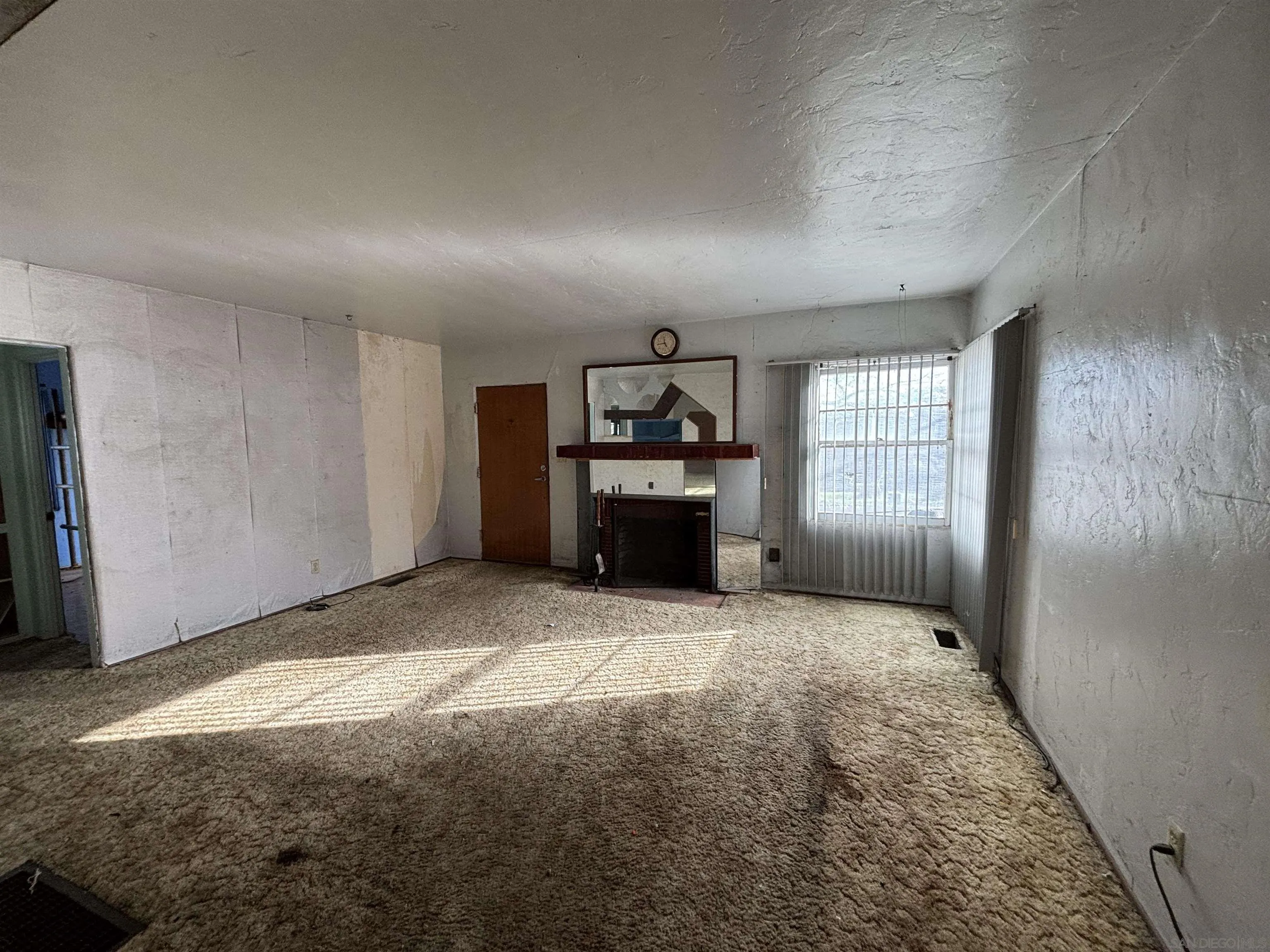 https://cdn.realtyfeed.com/cdn/127/260003932/9254c3cb129f181291b620488608718e.webp