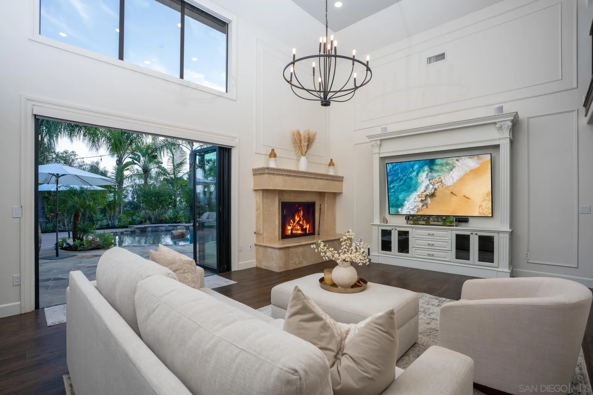 https://cdn.realtyfeed.com/cdn/127/260003936/72f51d5b1ca69f1253edb39c592060c5.webp