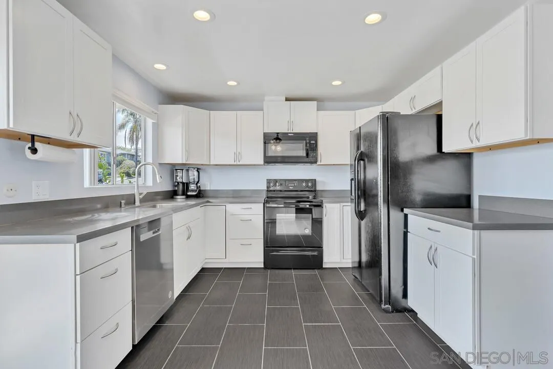 806 E 4th Ave UNIT&nbsp;8, Escondido, CA, 92025