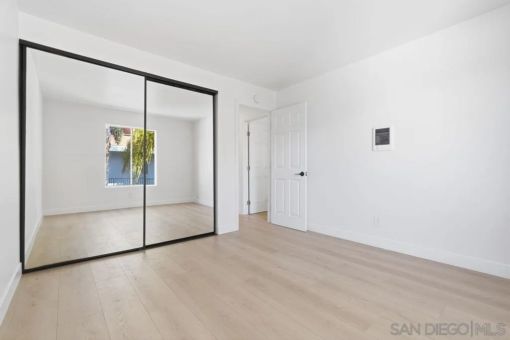 https://cdn.realtyfeed.com/cdn/127/260003938/633c48a4b207a86b904228f614cb4e80.webp