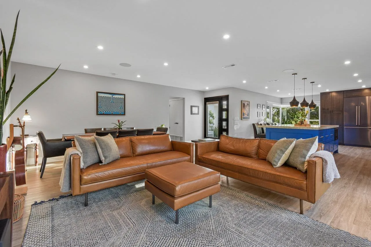 https://cdn.realtyfeed.com/cdn/127/260003942/3ab895c2780e6f6e1a28174247aea0f1.webp