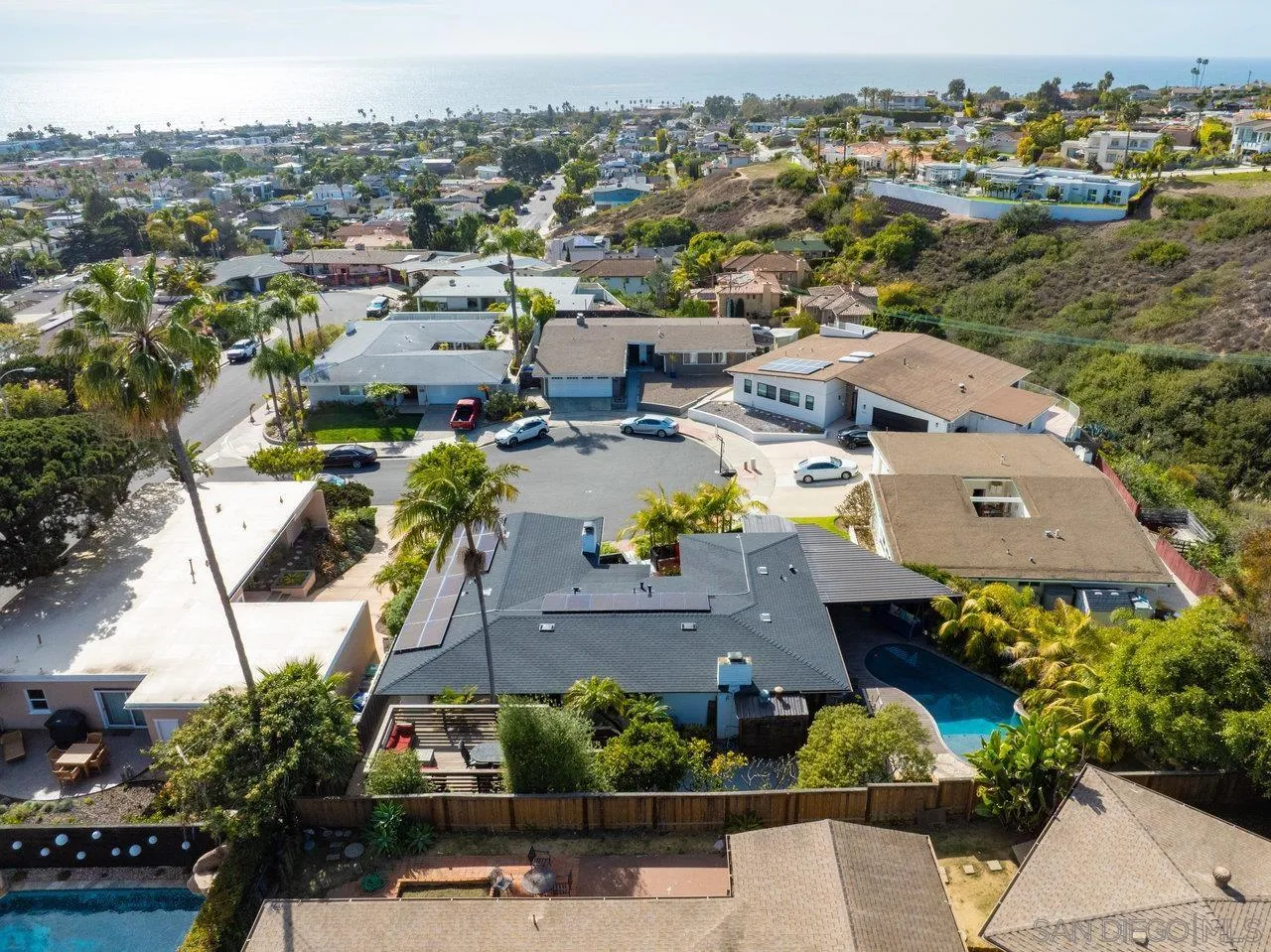 https://cdn.realtyfeed.com/cdn/127/260003942/56230a27feef1c53816e528f88b90edc.webp