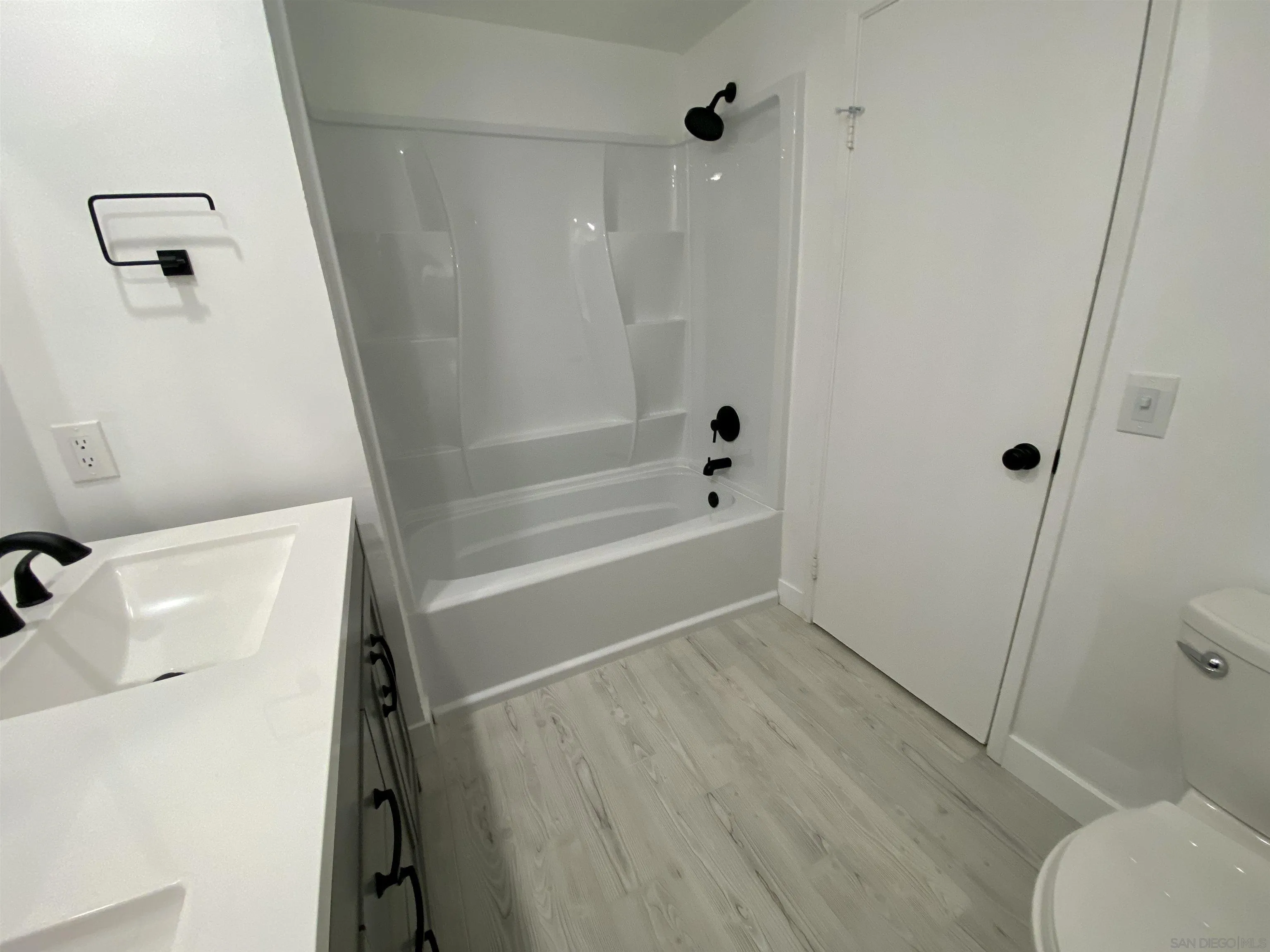 293 Chapalita Dr, Encinitas, CA, 92024