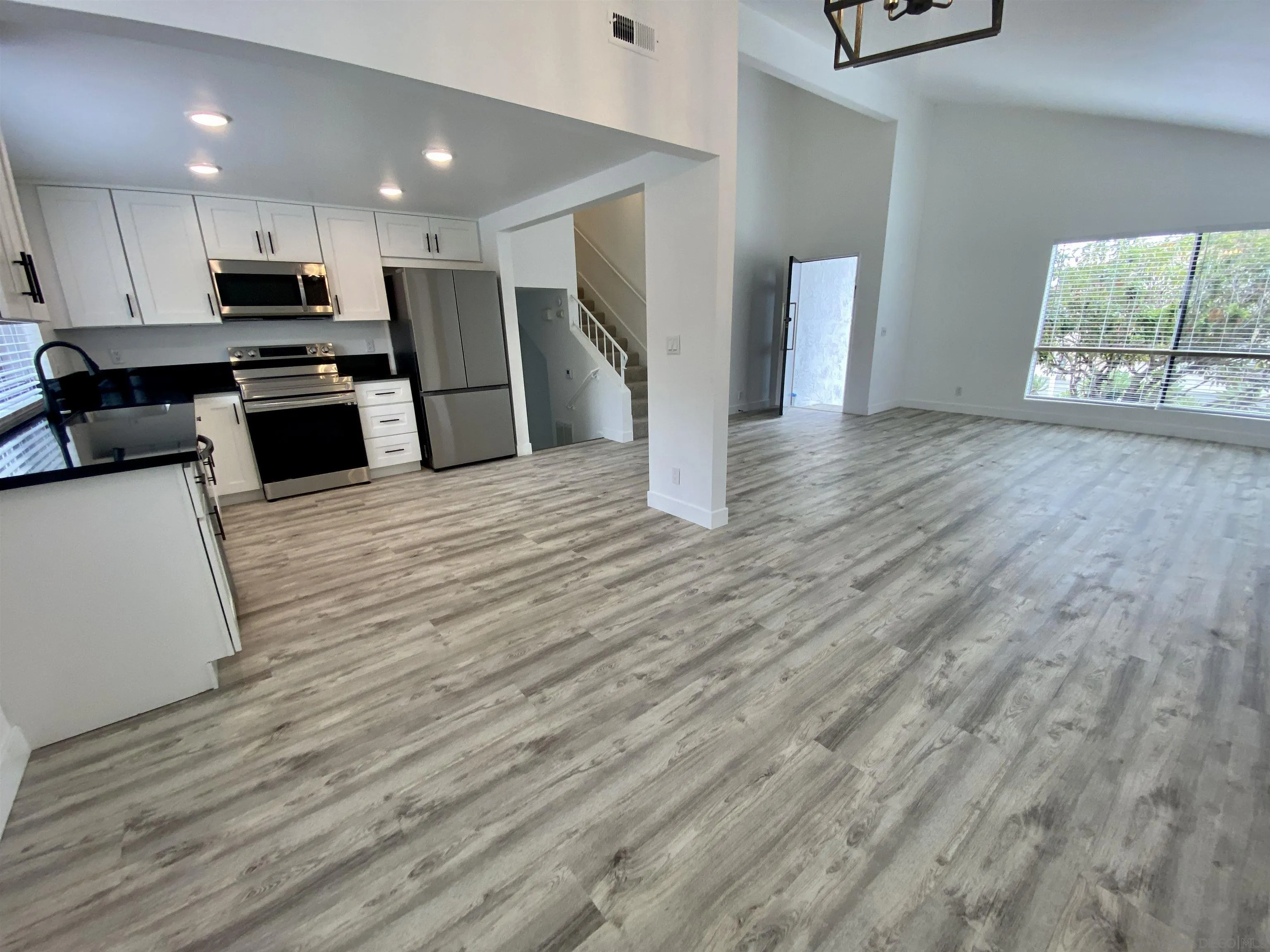 293 Chapalita Dr, Encinitas, CA, 92024