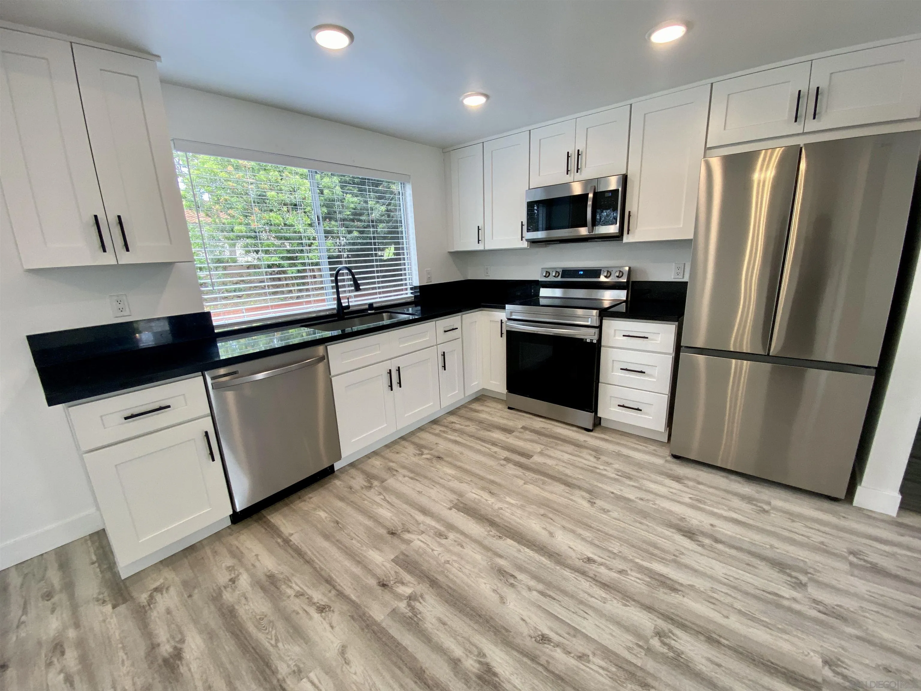 293 Chapalita Dr, Encinitas, CA, 92024