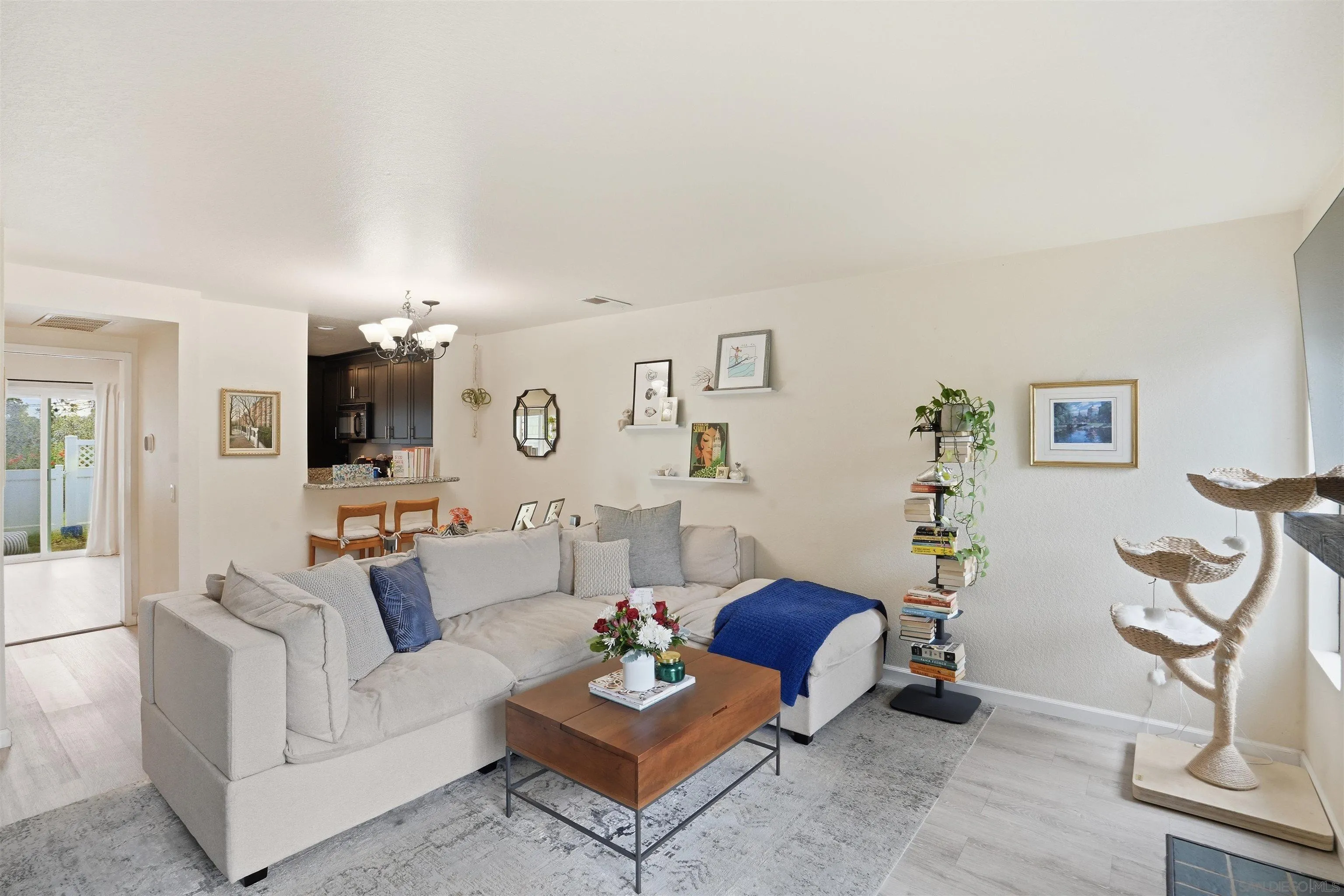857 Violet Ct, Carlsbad, CA, 92011