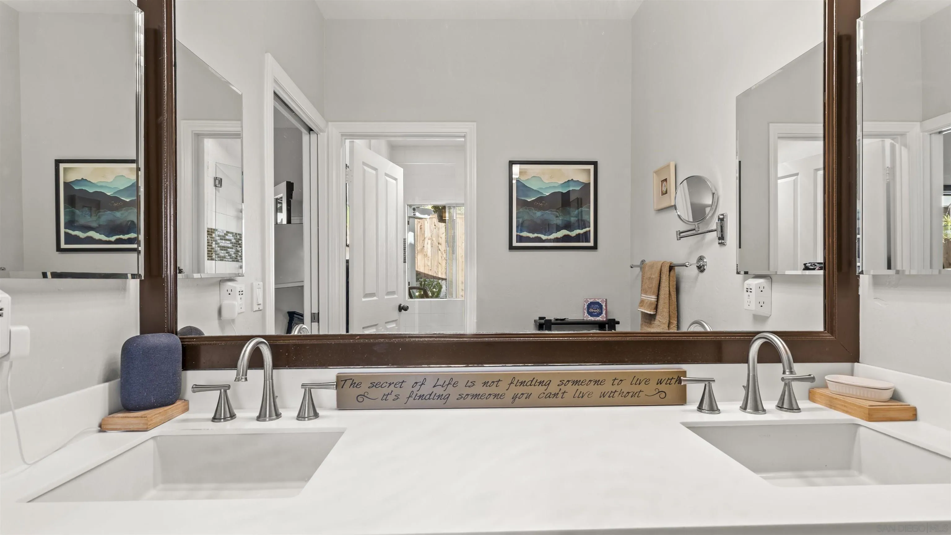 https://cdn.realtyfeed.com/cdn/127/260003952/b7dbe7a41eab24c41bab0368646e4283.webp