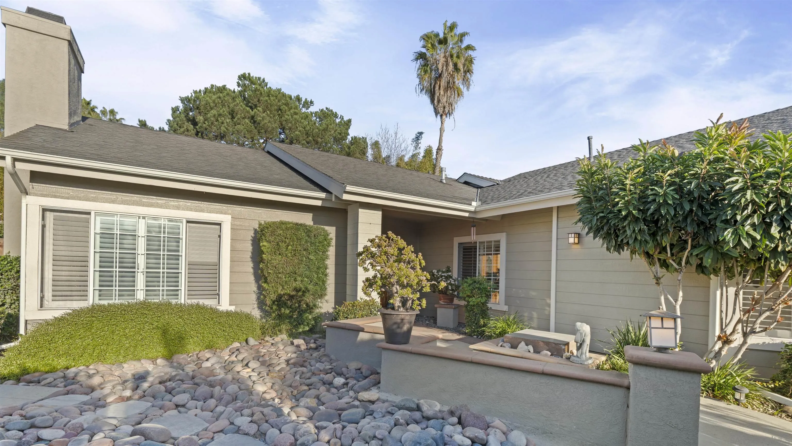https://cdn.realtyfeed.com/cdn/127/260003952/ca91e5146b19564887d28c217836d56a.webp