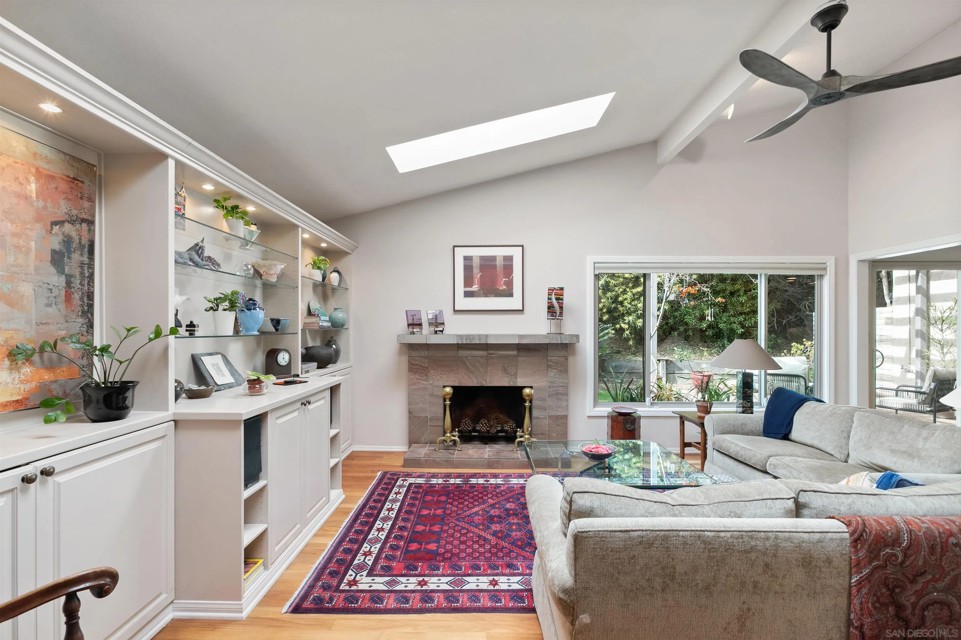https://cdn.realtyfeed.com/cdn/127/260003953/e55f7a1af9fdbb178ab3187bc574a98b.webp