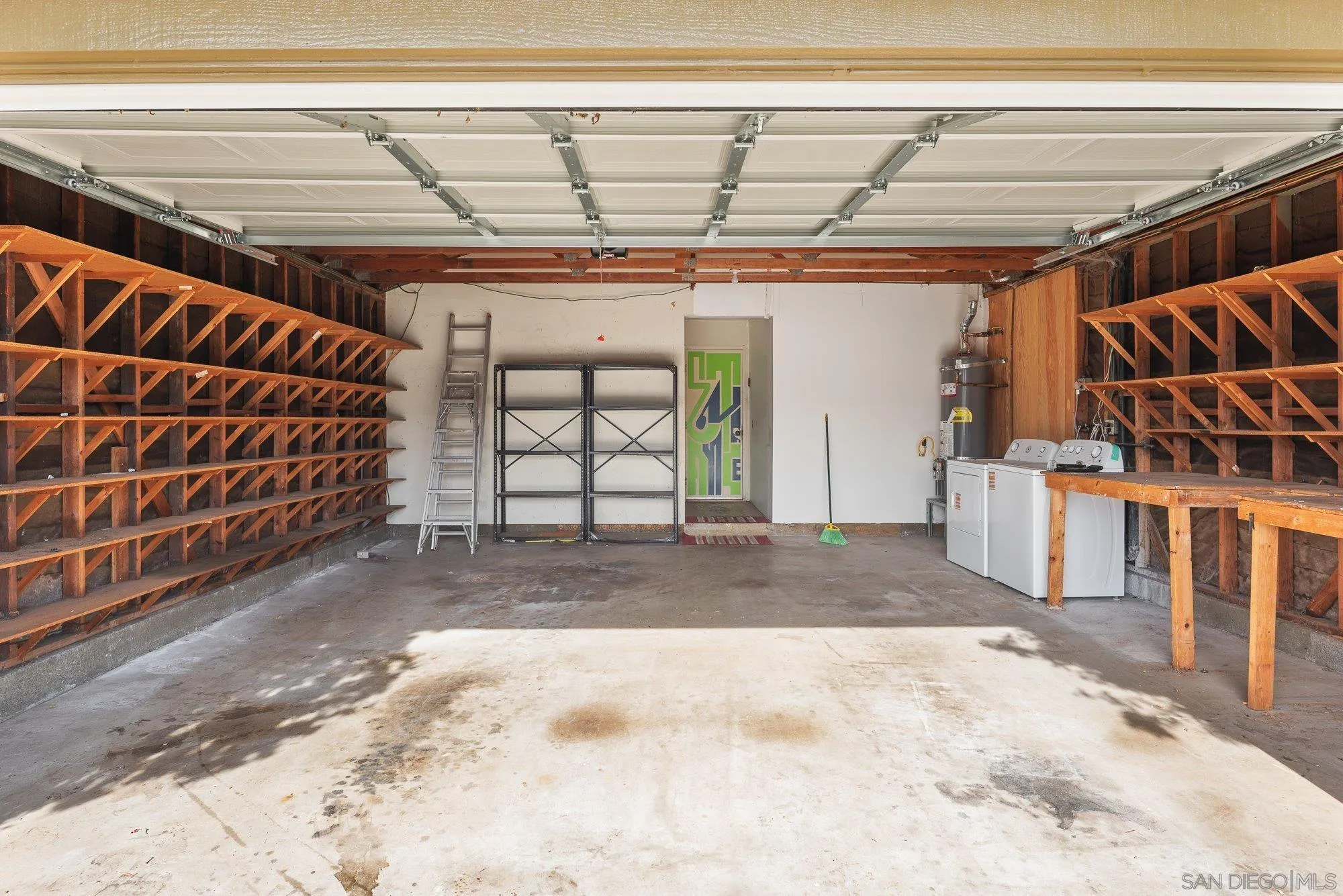 https://cdn.realtyfeed.com/cdn/127/260003955/cada03f05c114f183fdc4b803b98791b.webp