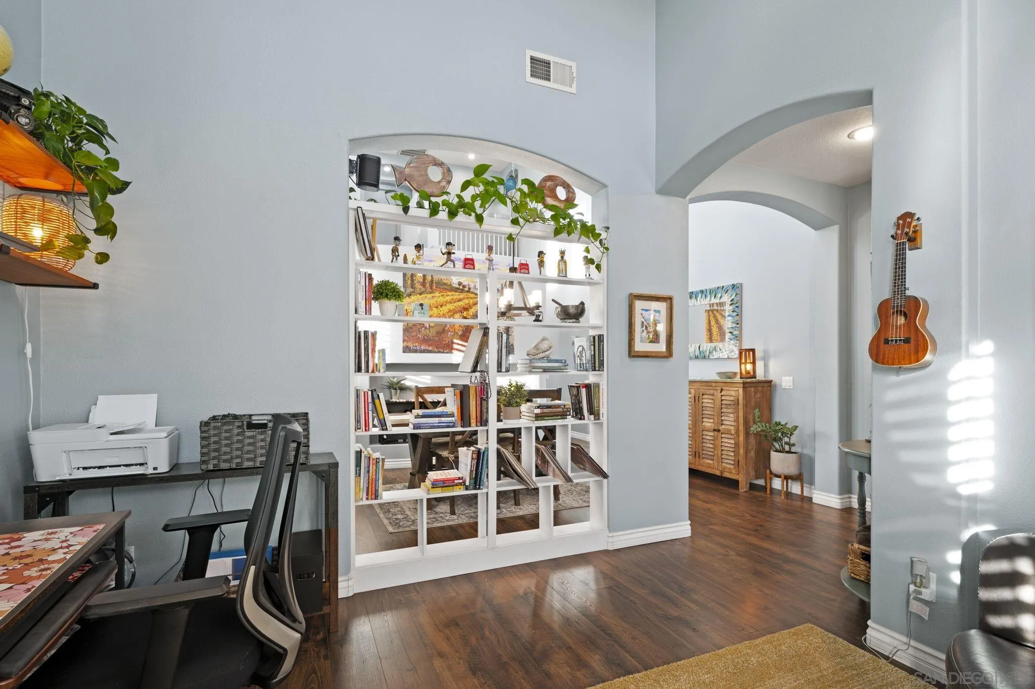 https://cdn.realtyfeed.com/cdn/127/260003956/05a216755d42372afde6d5af925f4caa.webp