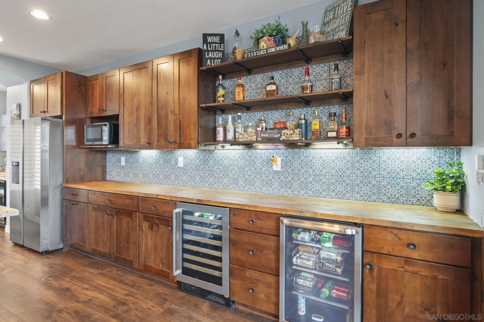 https://cdn.realtyfeed.com/cdn/127/260003956/22a1ea878e9db7a9a6b9f7d72c95c597.webp
