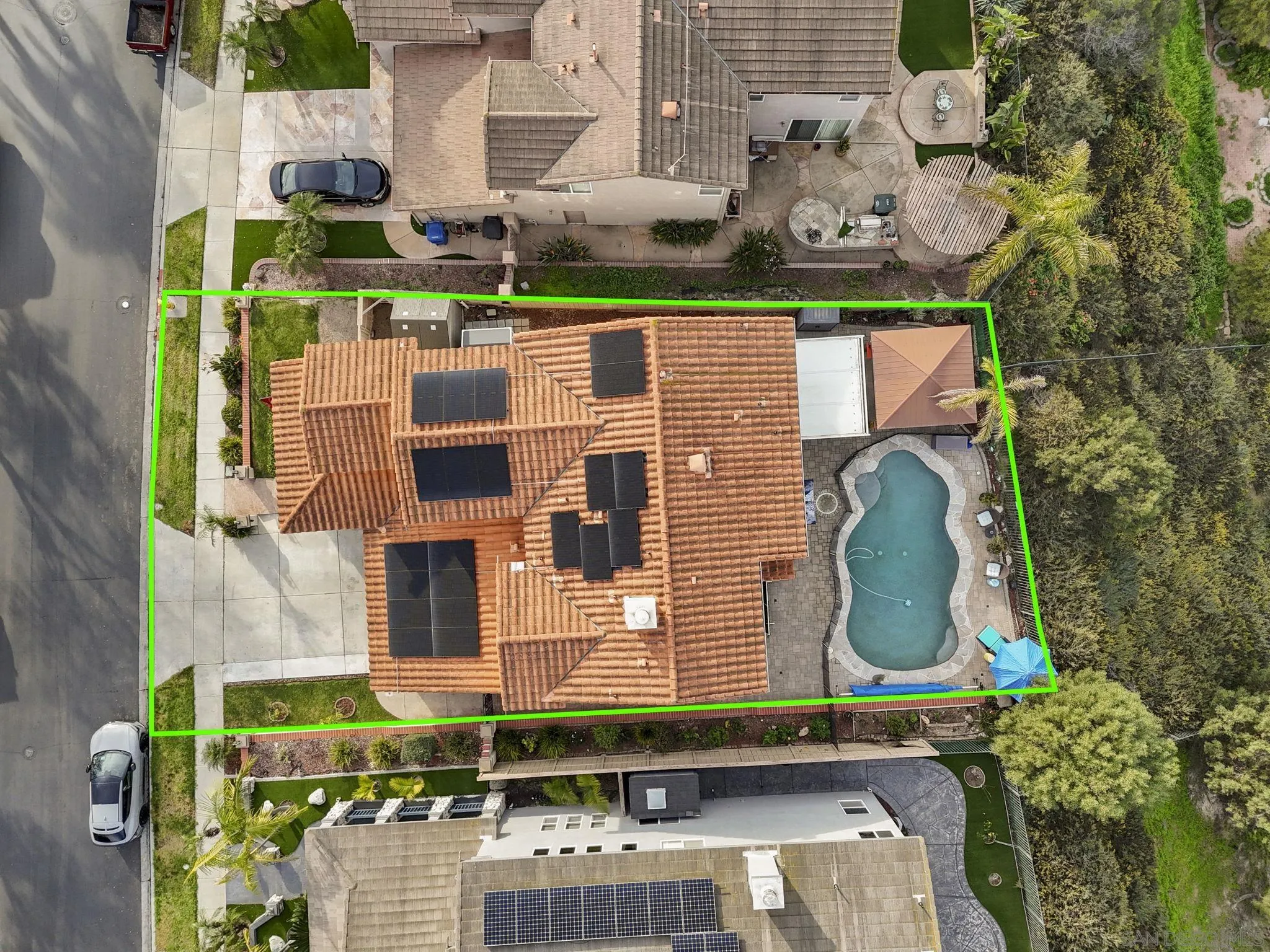 https://cdn.realtyfeed.com/cdn/127/260003956/3c35ca9155780fc1bbe9cbcf63752850.webp