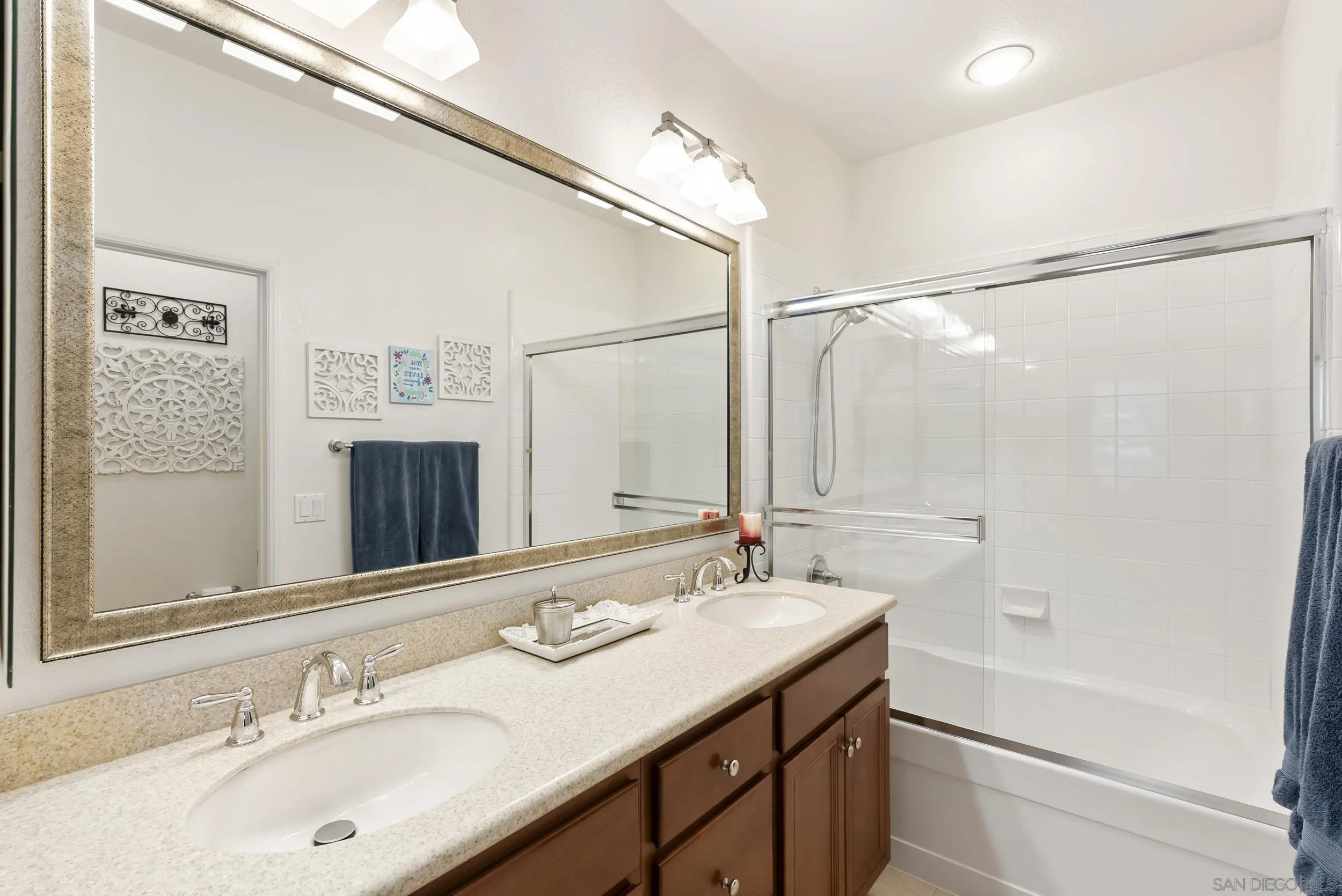 Photo #19: 260003960 Listing: Photo #19