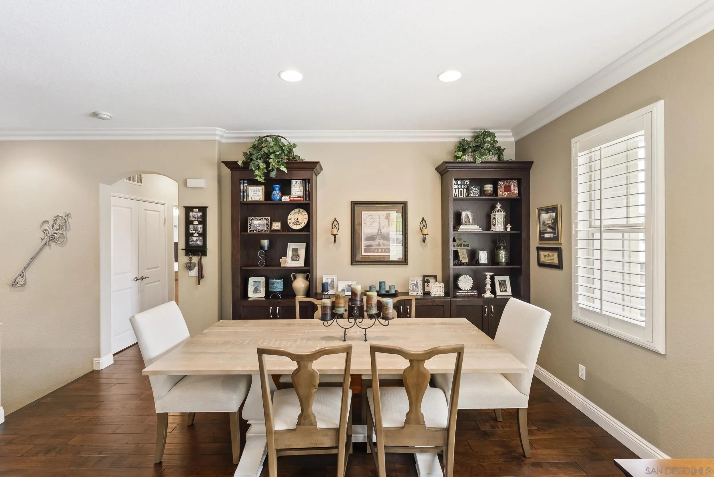 Photo #10: 260003960 Listing: Photo #10