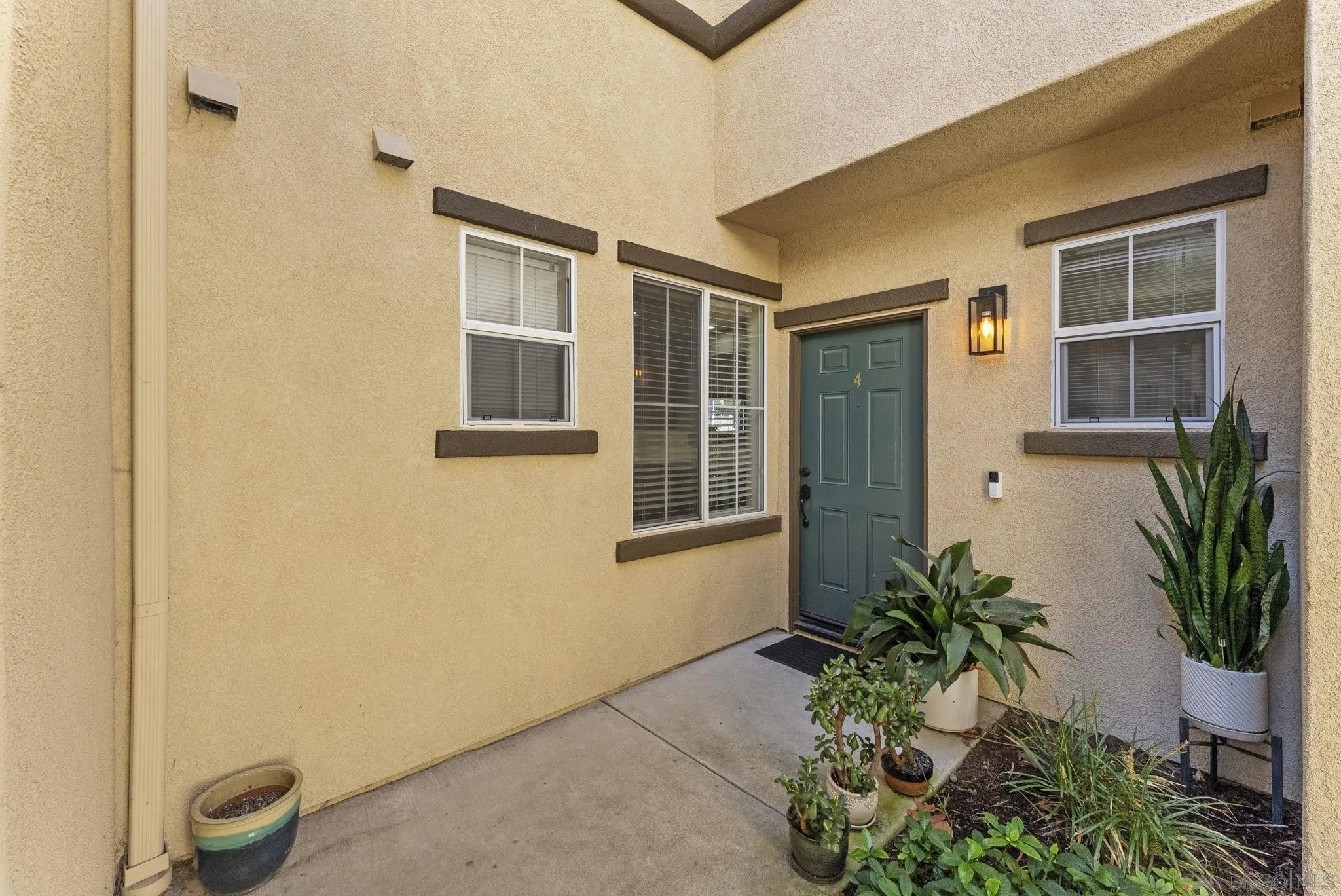 Photo #2: 260003967 Listing: Photo #2