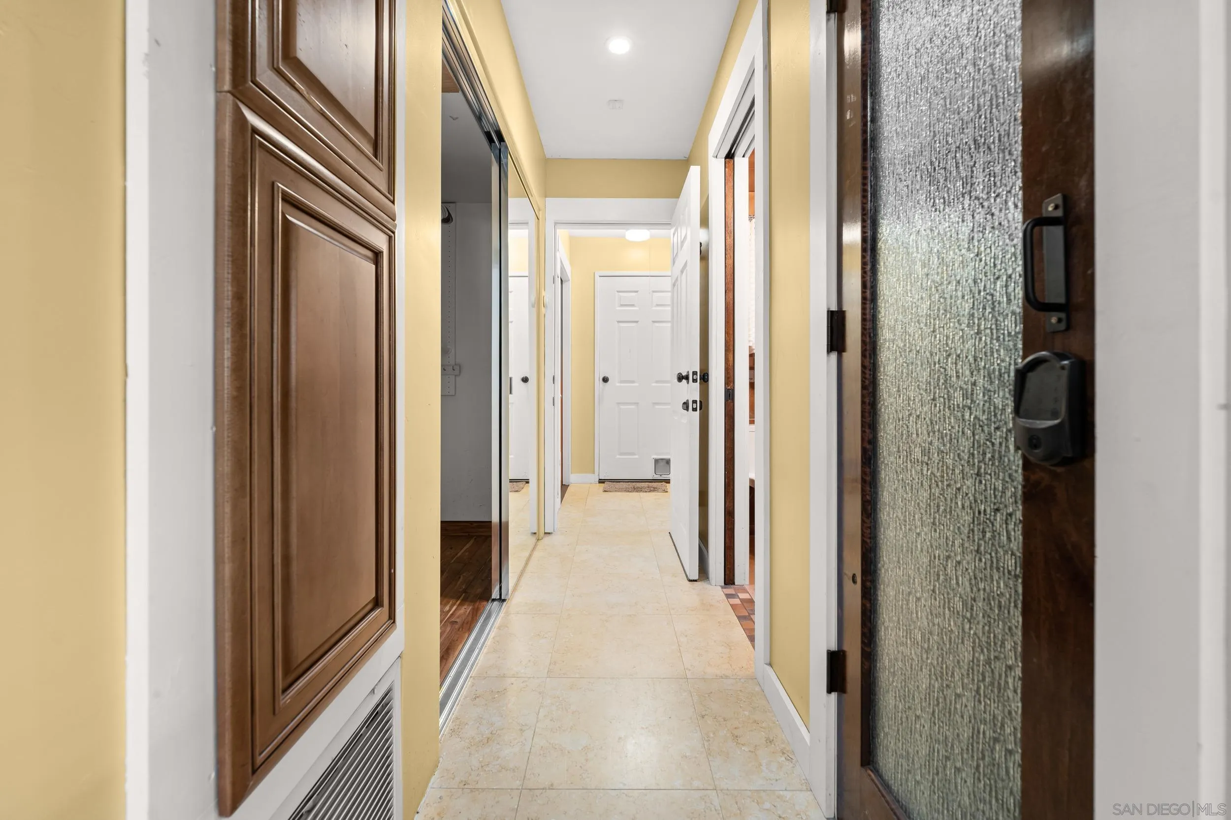 https://cdn.realtyfeed.com/cdn/127/260003969/b061f18fbb904833e36c4ccc0680ebcc.webp