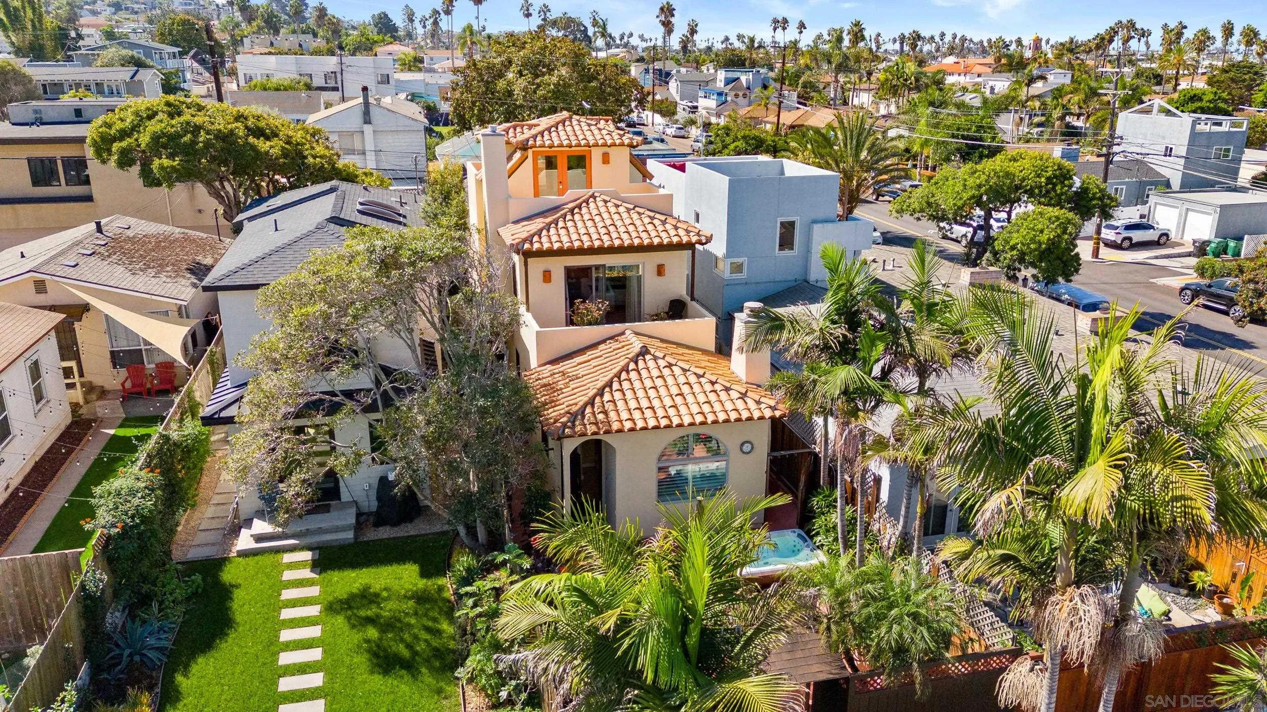 https://cdn.realtyfeed.com/cdn/127/260003969/bb690926b059eb2d77ae5110dd458498.webp