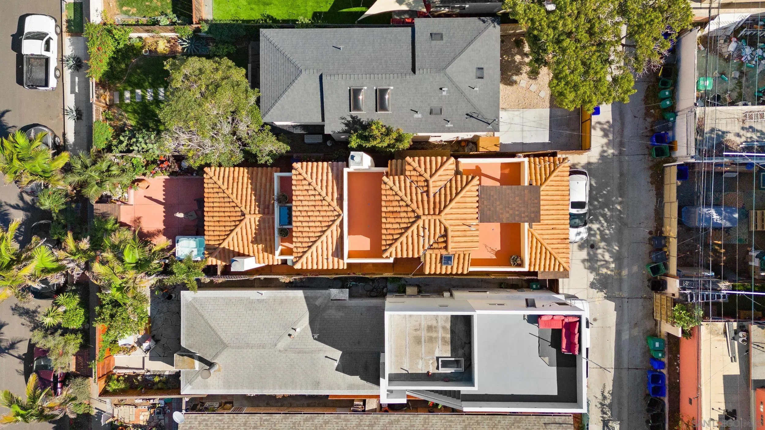 https://cdn.realtyfeed.com/cdn/127/260003969/fd7fca4cda3676409beeb8ef60cdcabb.webp