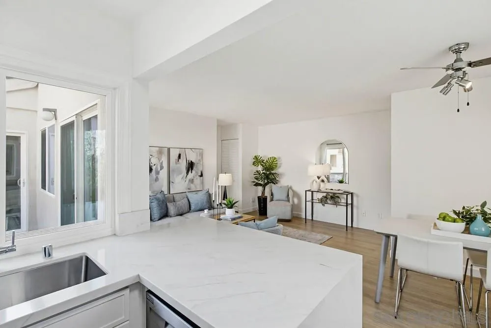 Photo #18: 260003975 Listing: Photo #18