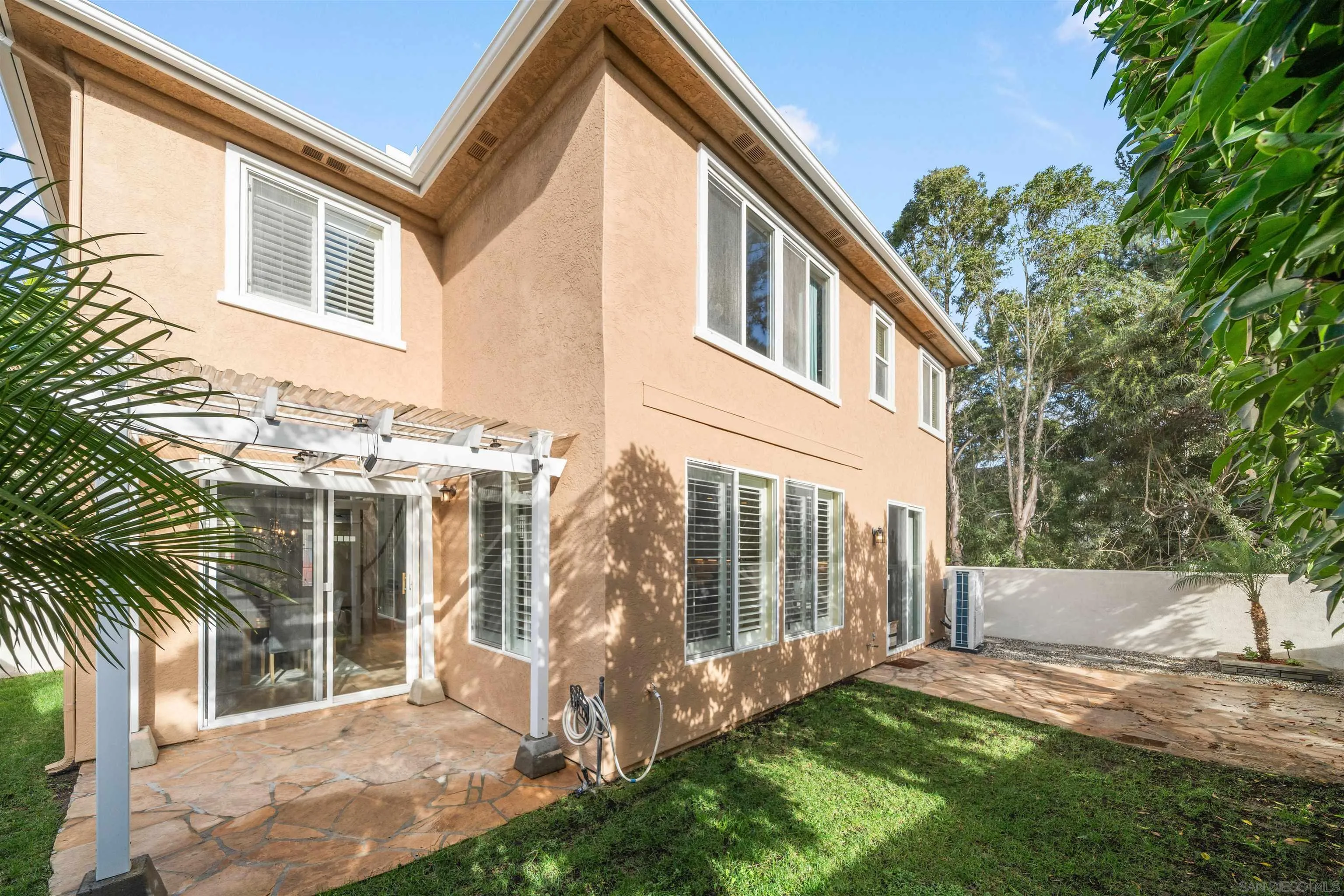 https://cdn.realtyfeed.com/cdn/127/260003978/427653af175868e380ac4716271aee45.webp