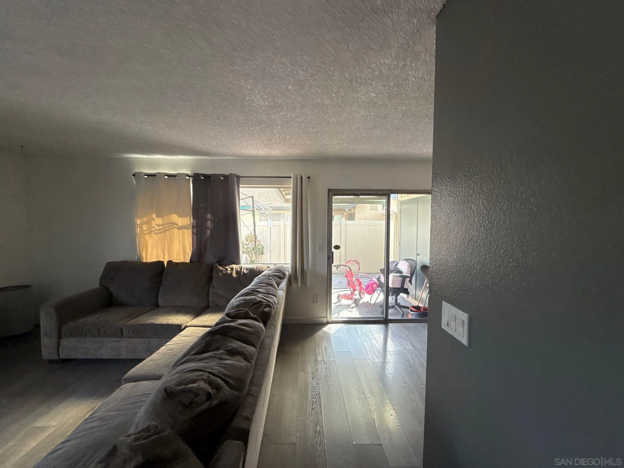 Photo #11: 260003985 Listing: Photo #11