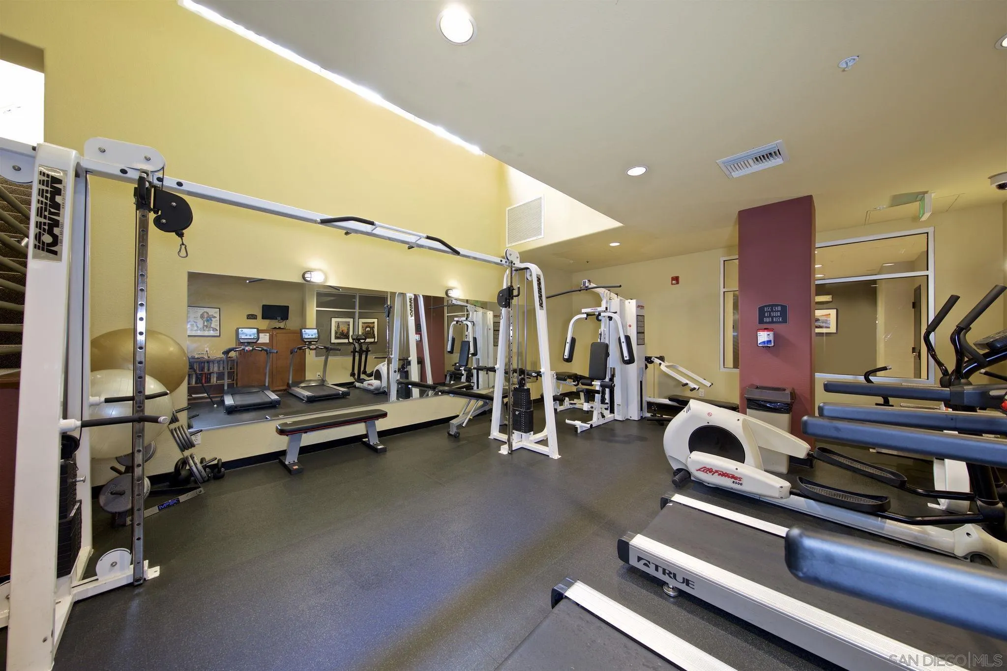 Photo #34: 260003987 Listing: Photo #34