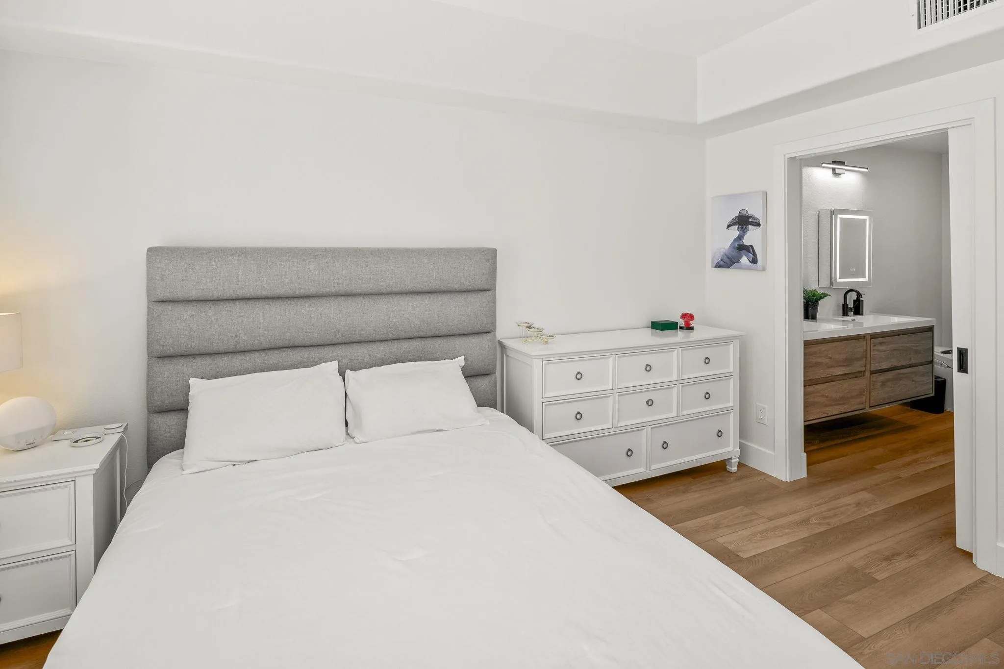 Photo #13: 260003987 Listing: Photo #13