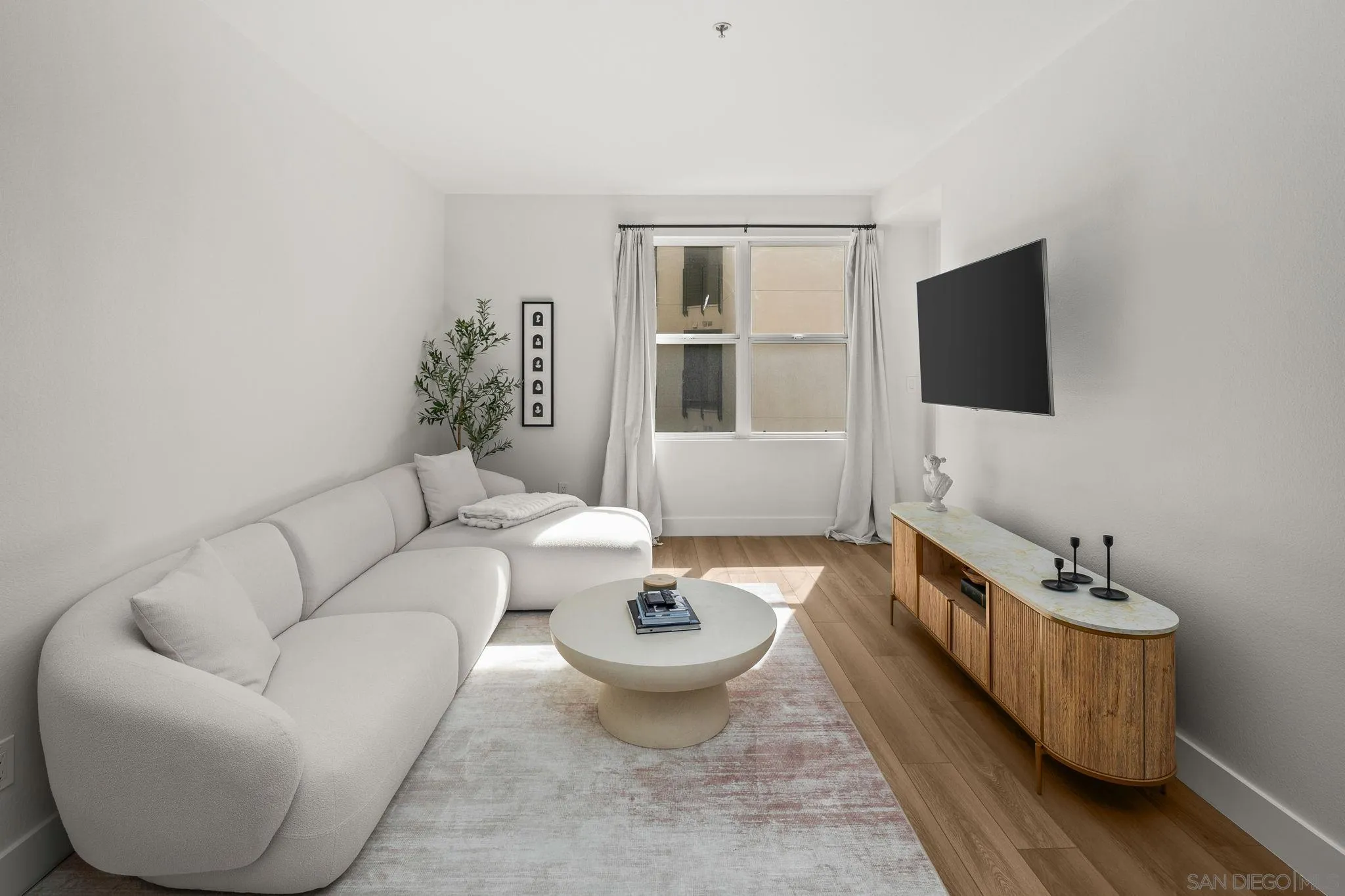 Photo #7: 260003987 Listing: Photo #7