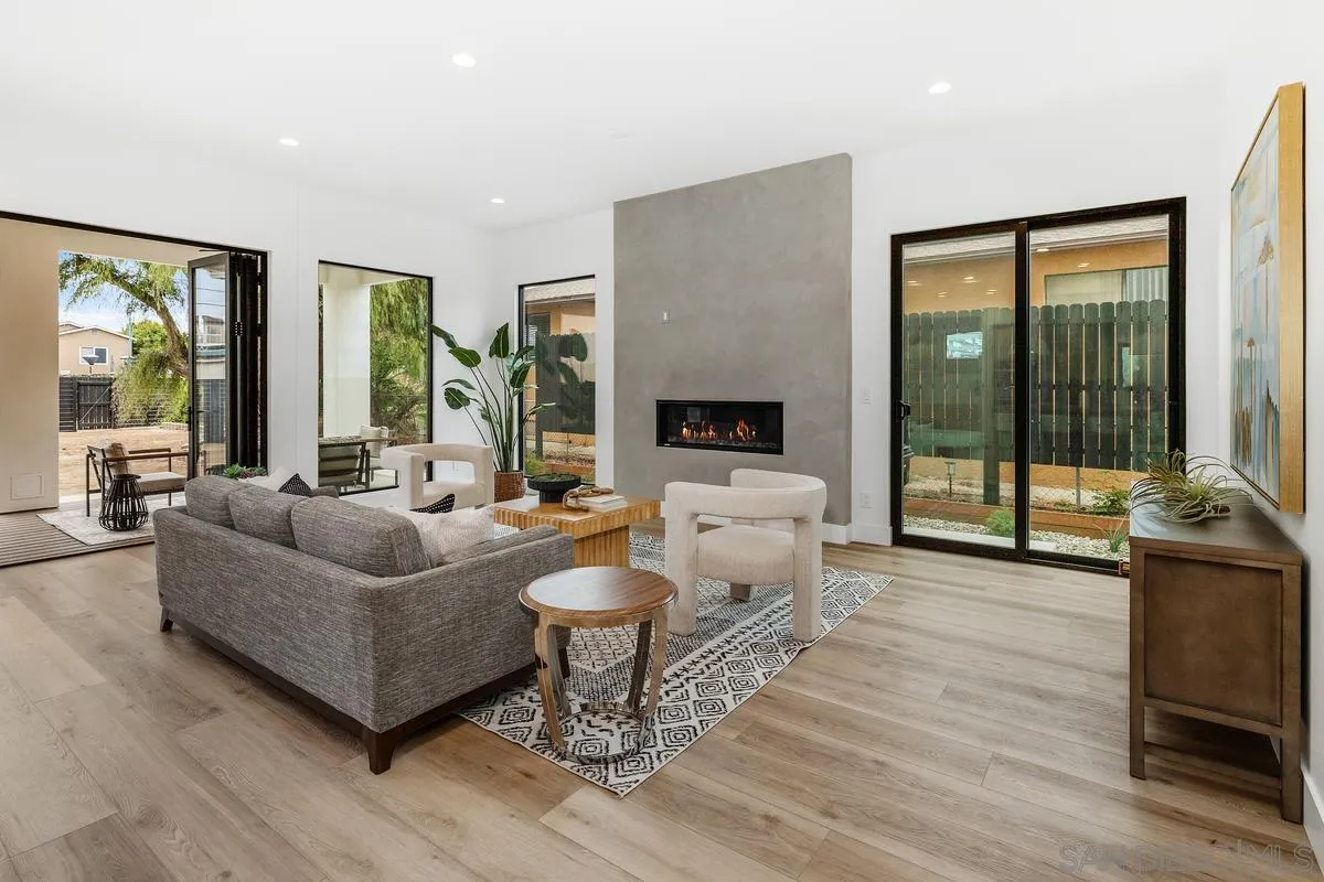 https://cdn.realtyfeed.com/cdn/127/260003992/a6363b52f06eb248ab42b03e3341e831.webp