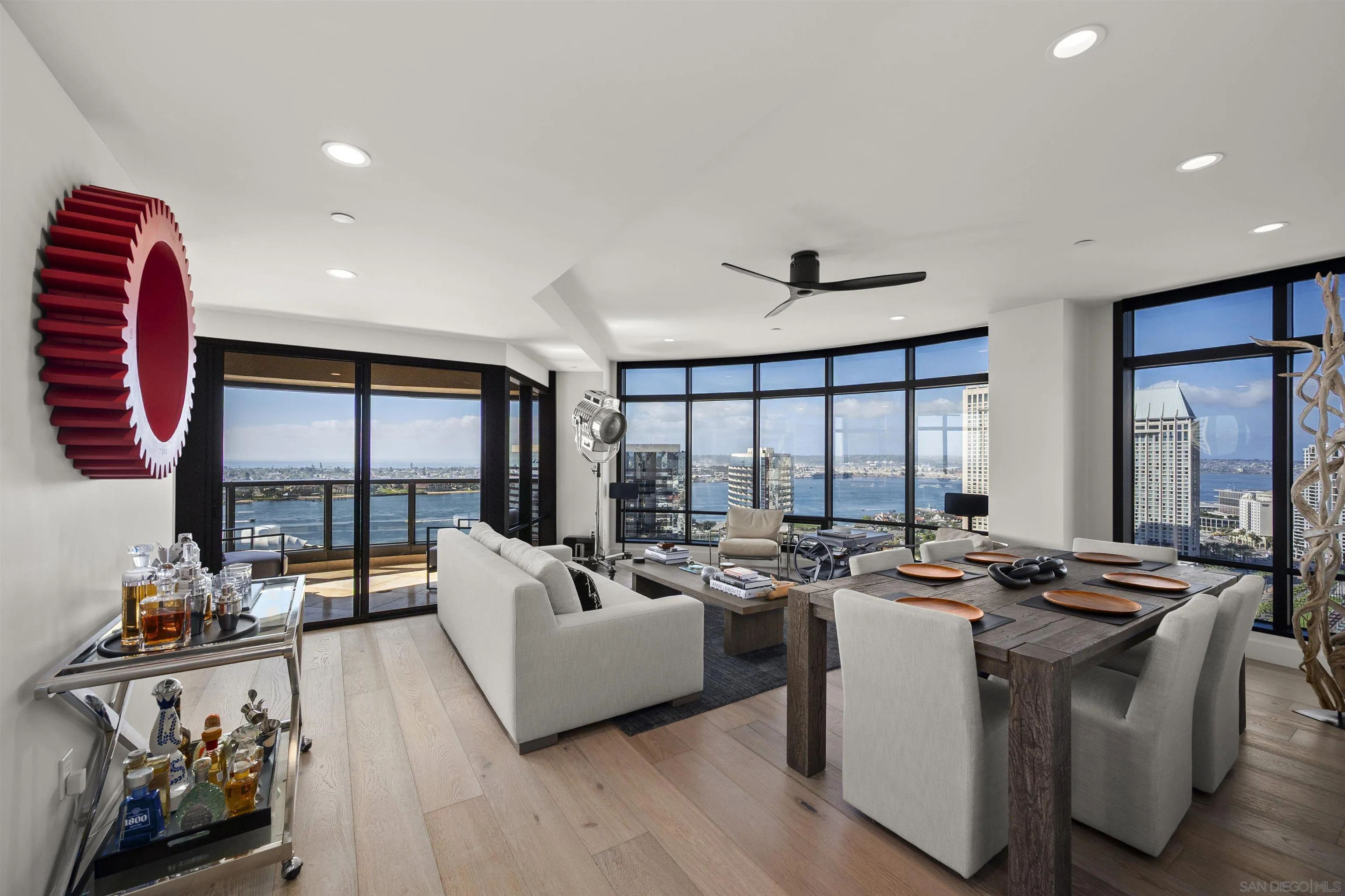 https://cdn.realtyfeed.com/cdn/127/260003999/000e0d158b738a27eb2c69033c79ad8e.webp