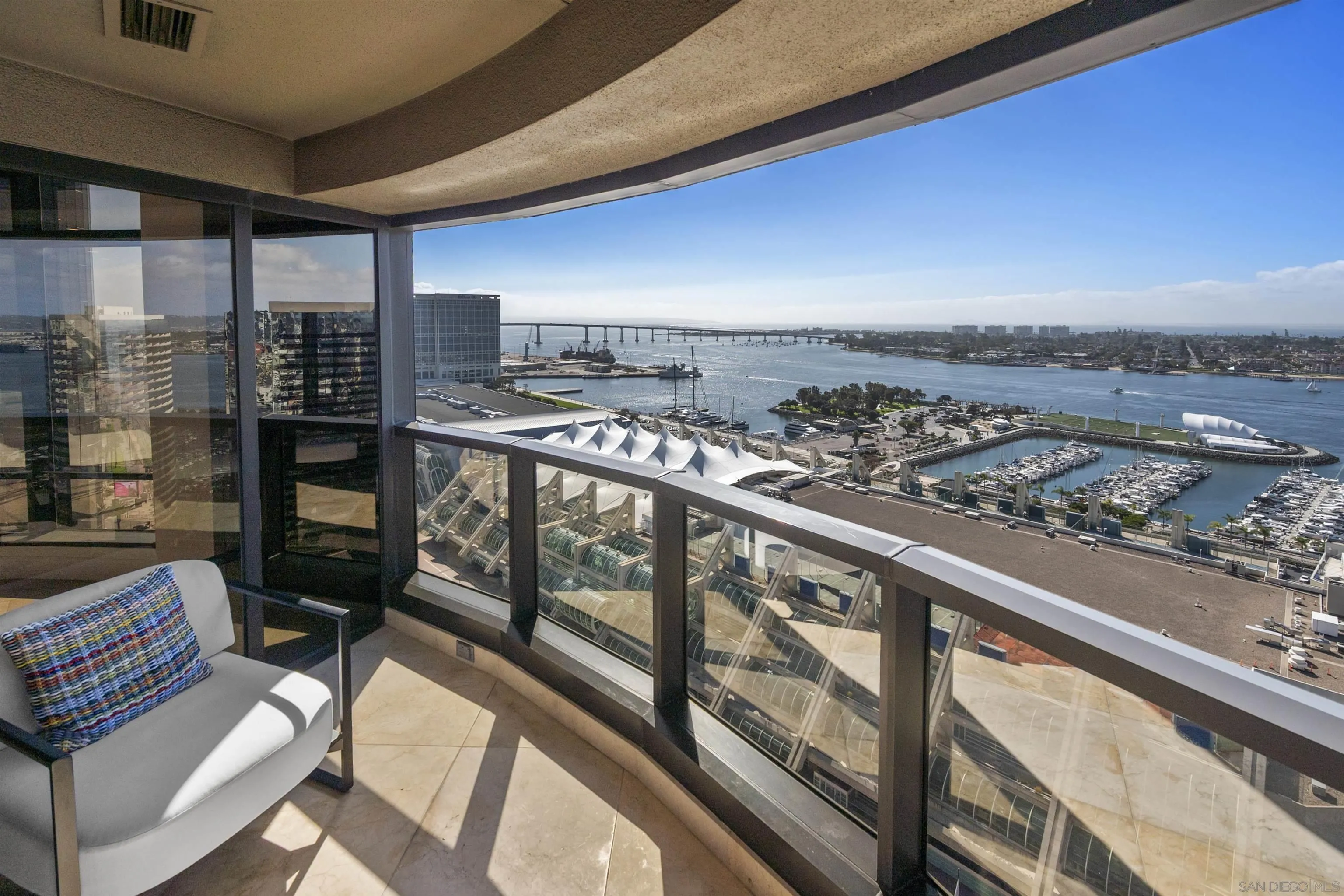 https://cdn.realtyfeed.com/cdn/127/260003999/02a5b0b08491de6fb7c32a0a4005d691.webp