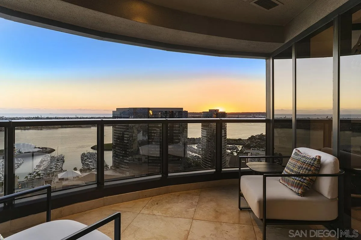 https://cdn.realtyfeed.com/cdn/127/260003999/5d05453c10f140be8512eb02cb2f1775.webp