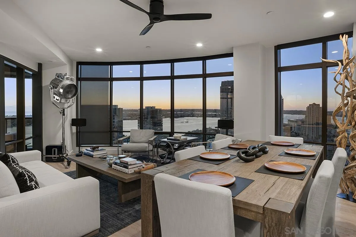 https://cdn.realtyfeed.com/cdn/127/260003999/aba47e62527b9836c4ef30f5639cce4b.webp