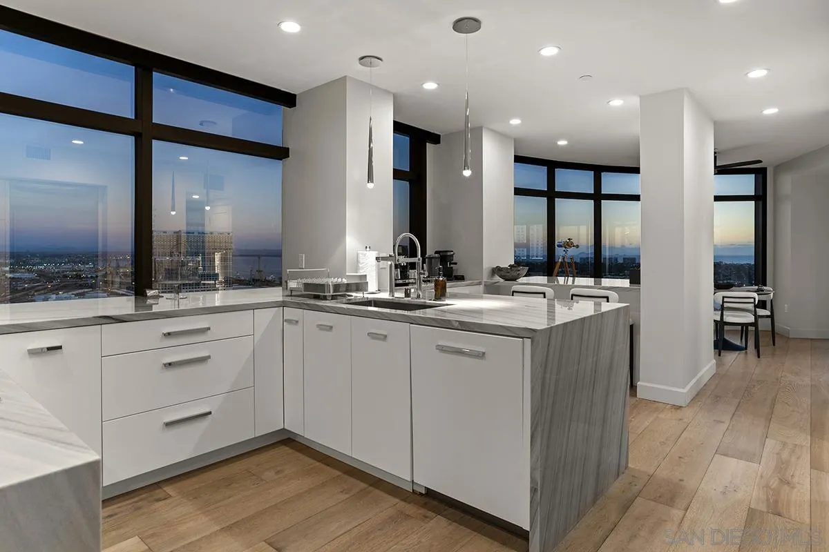 Photo #32: 260003999 Listing: Photo #32