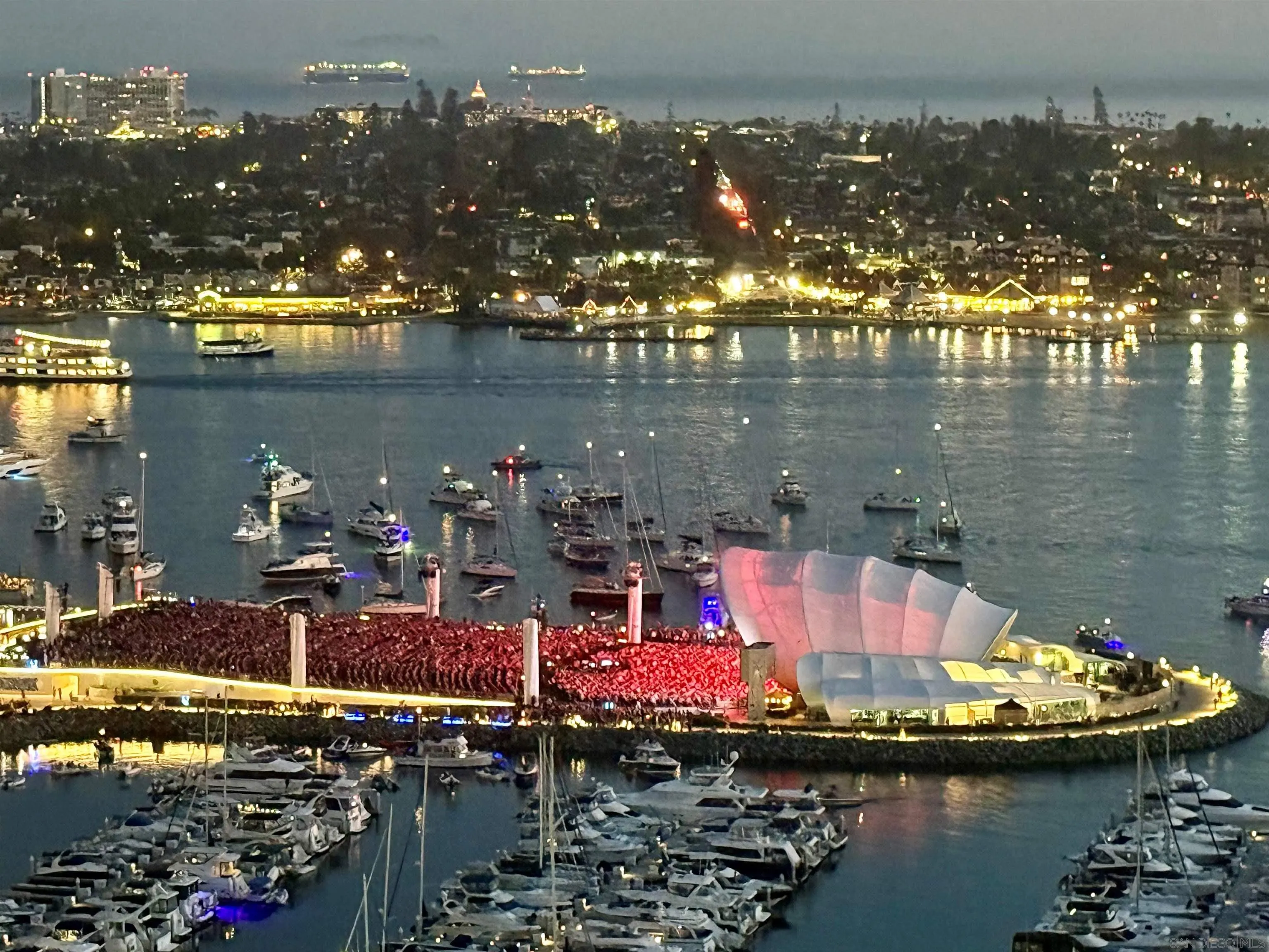 Photo #4: 260003999 Listing: Photo #4