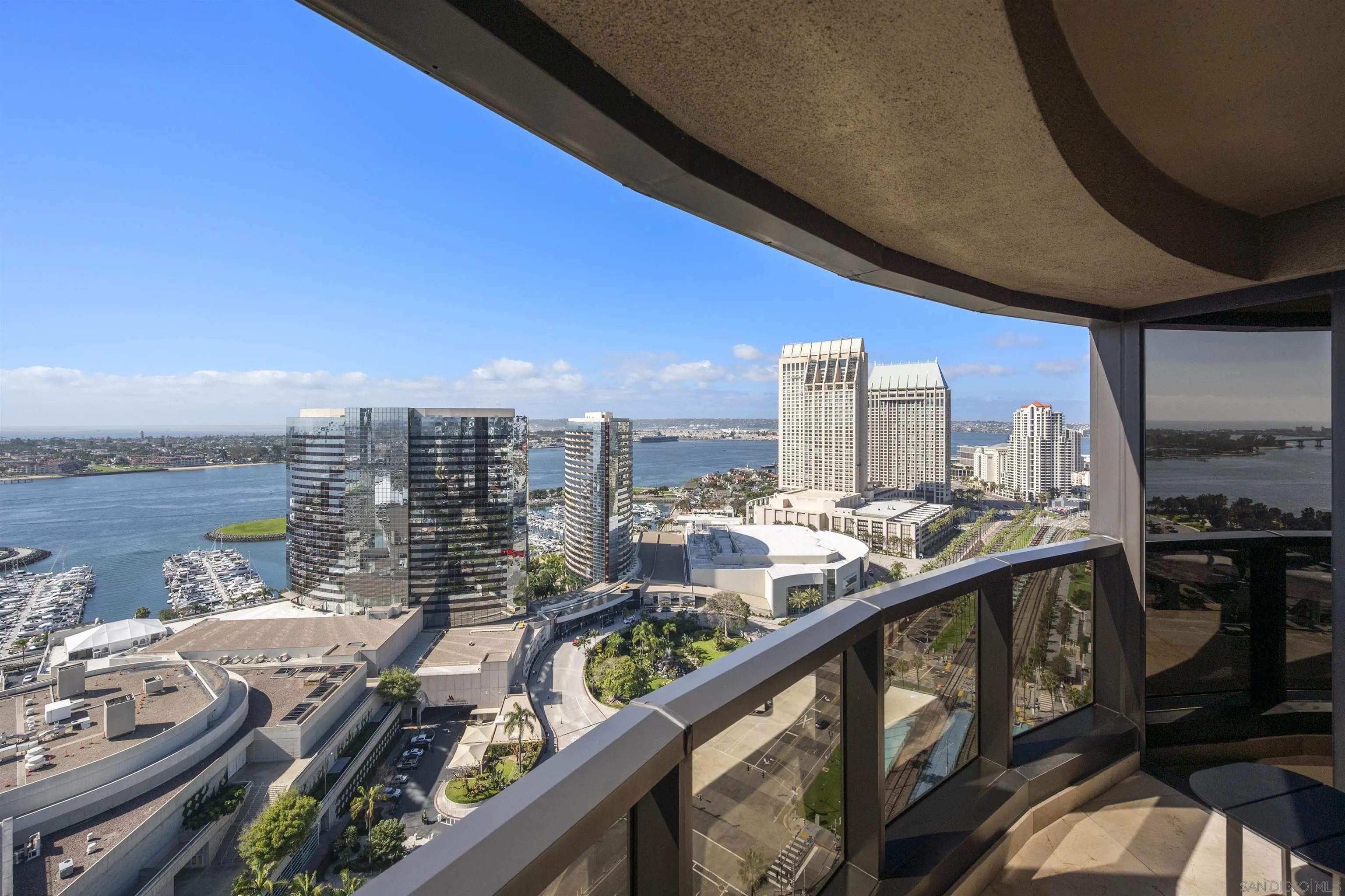 https://cdn.realtyfeed.com/cdn/127/260003999/e3cdf68b641da3baf91e30a742860c2b.webp