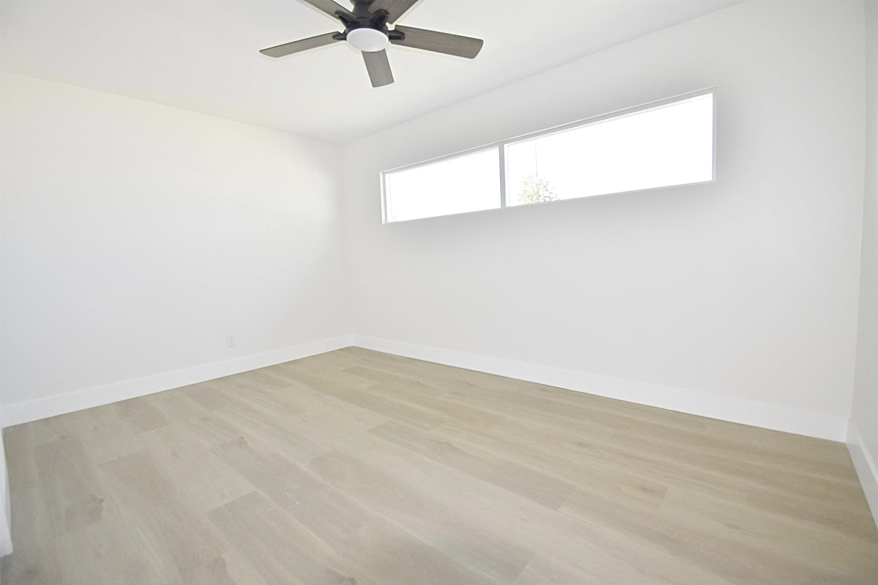 https://cdn.realtyfeed.com/cdn/127/260004002/00799bbc4e127791769410e68470cee3.webp