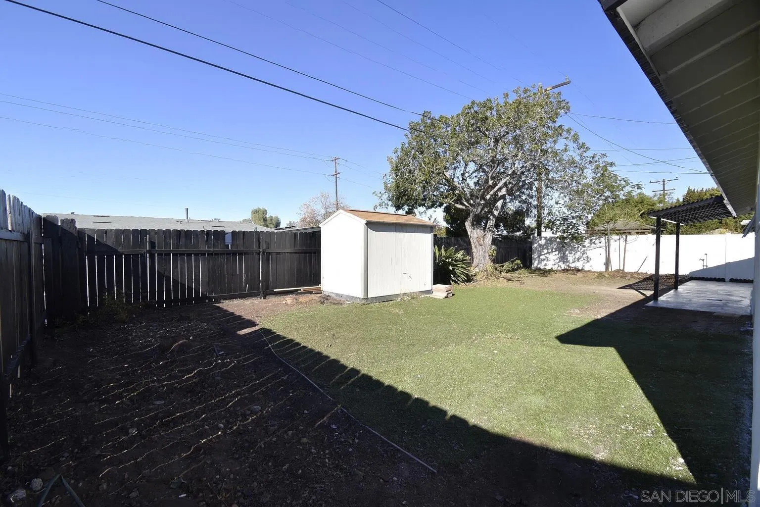 https://cdn.realtyfeed.com/cdn/127/260004002/10a3093fd2b7fa49f79cd3a54143c7b9.webp