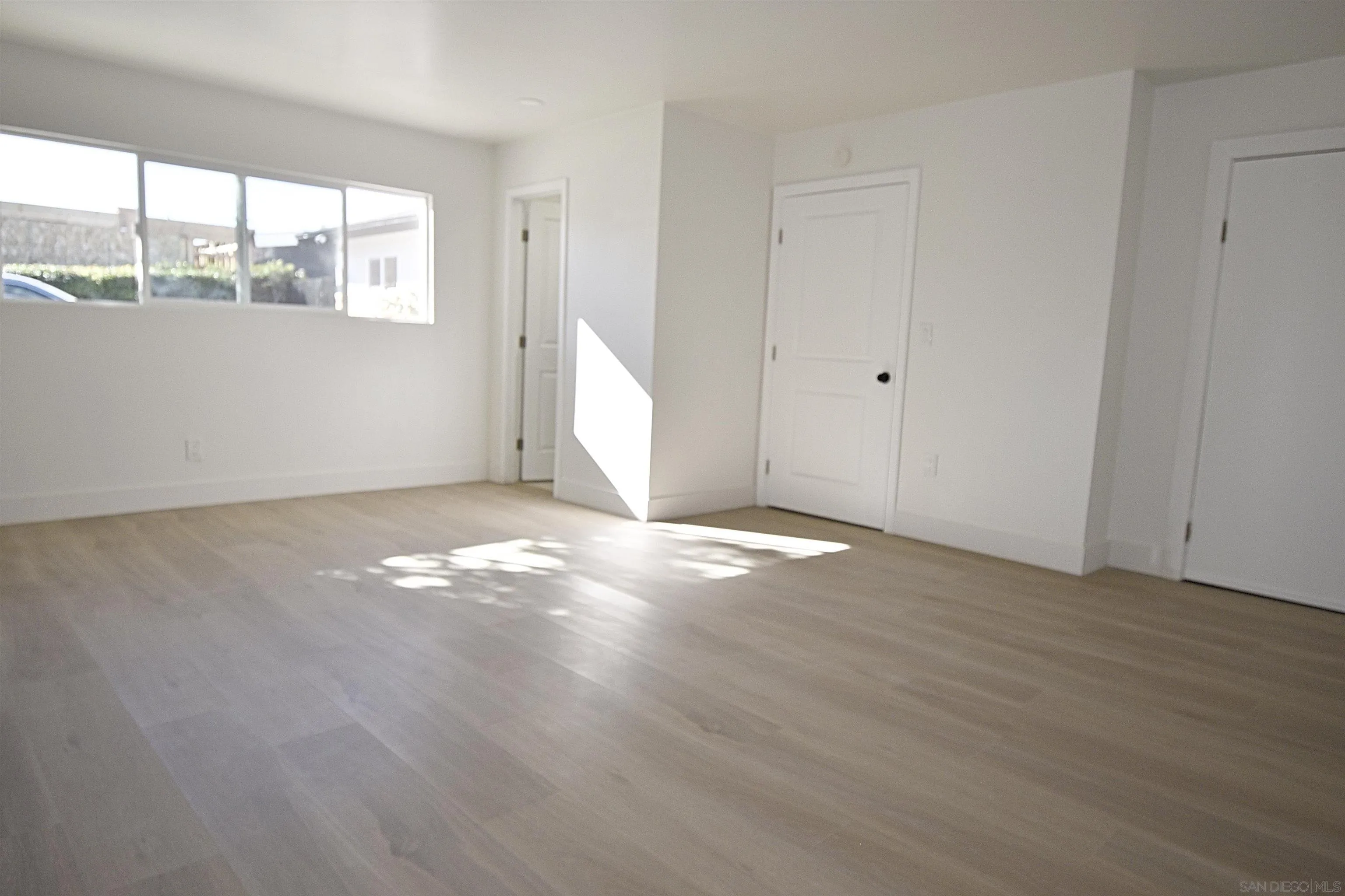 https://cdn.realtyfeed.com/cdn/127/260004002/2e7173093d247aeb0bd6766a9f61b130.webp