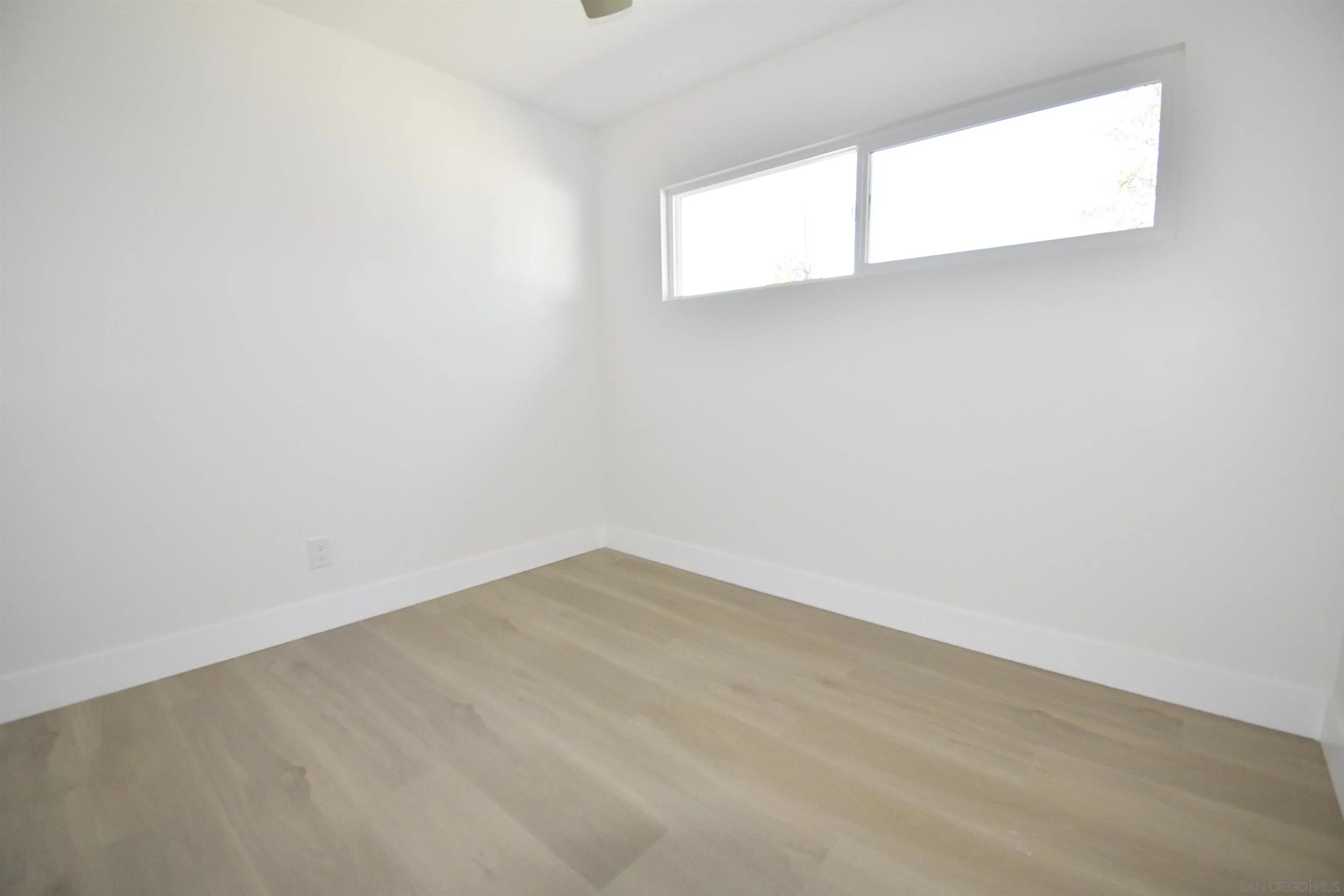 https://cdn.realtyfeed.com/cdn/127/260004002/a7ce45c9ed4ab8c6c9da3a89f61998be.webp