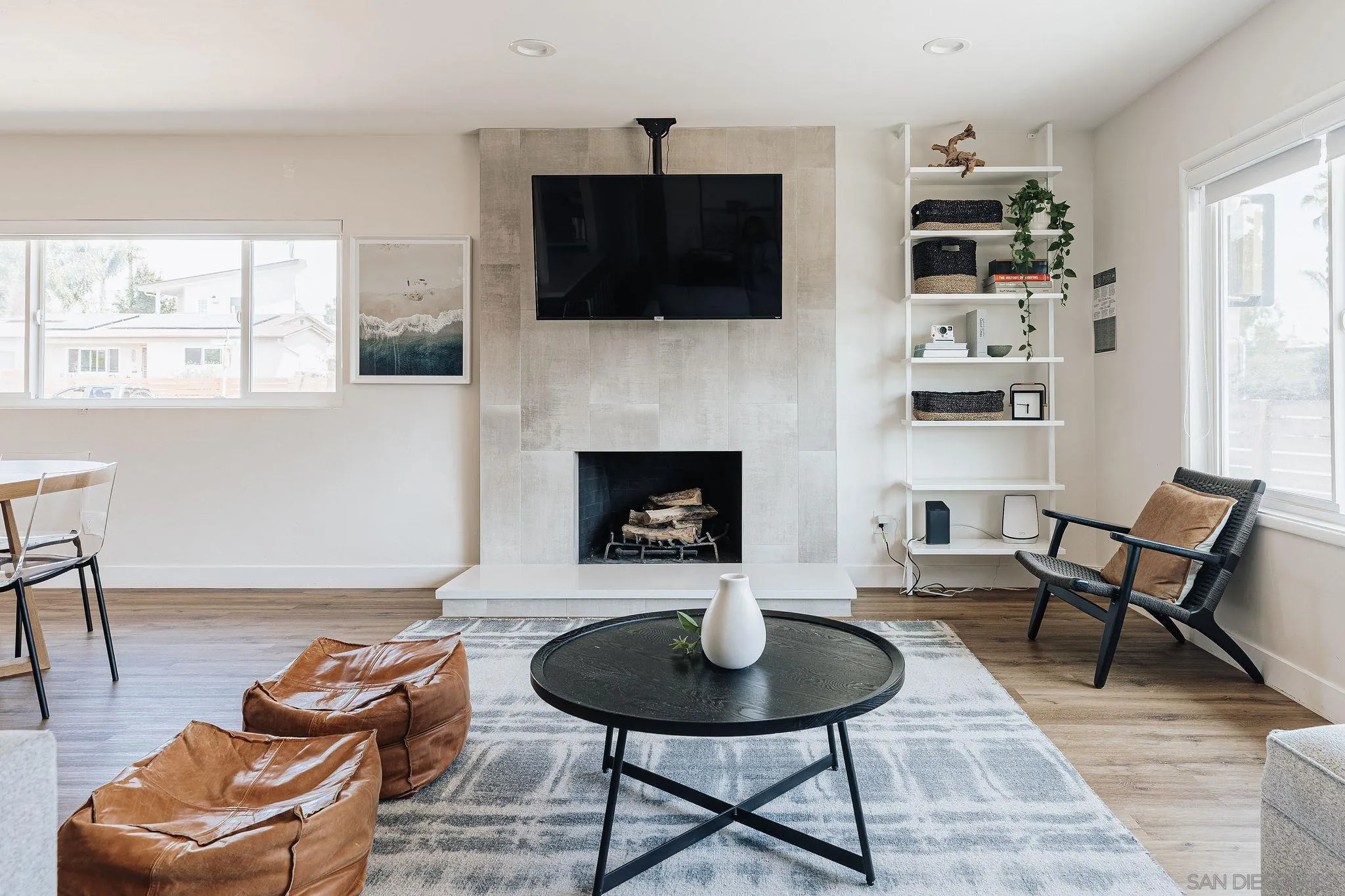 https://cdn.realtyfeed.com/cdn/127/260004010/913b2f90bc15e73a8059c3b5d6320594.webp