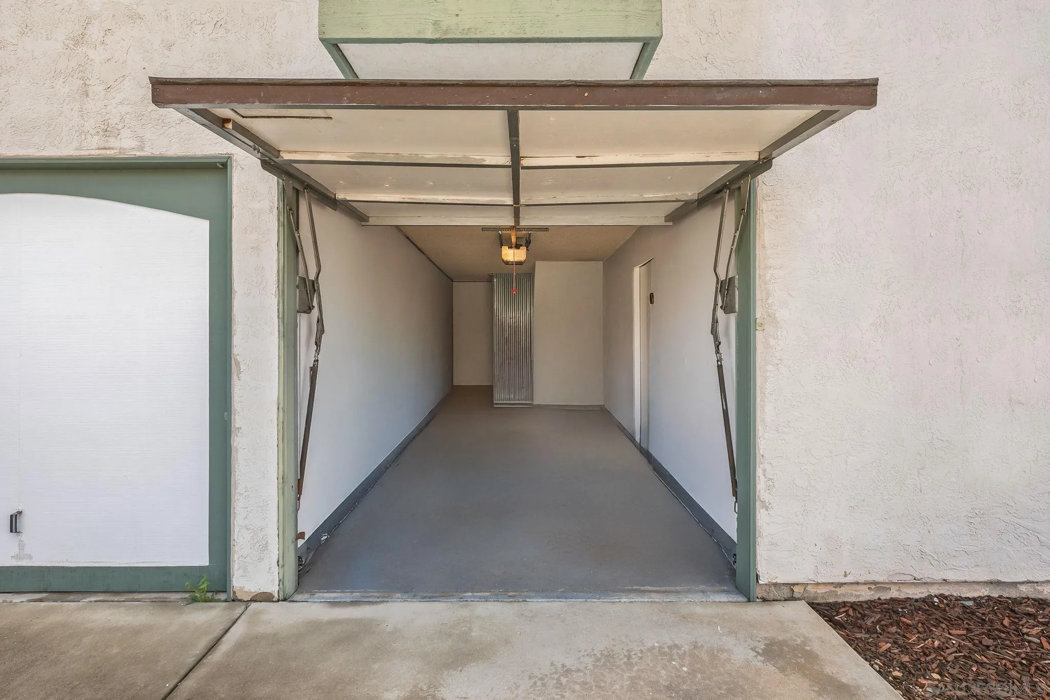 Photo #35: 260004014 Listing: Photo #35