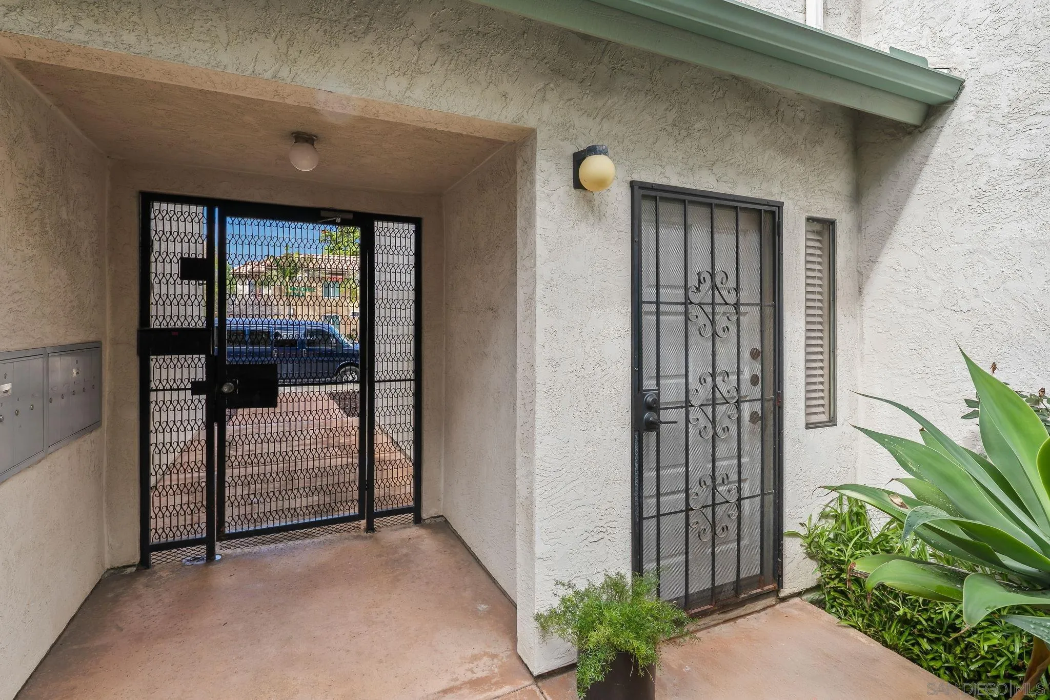 Photo #6: 260004014 Listing: Photo #6