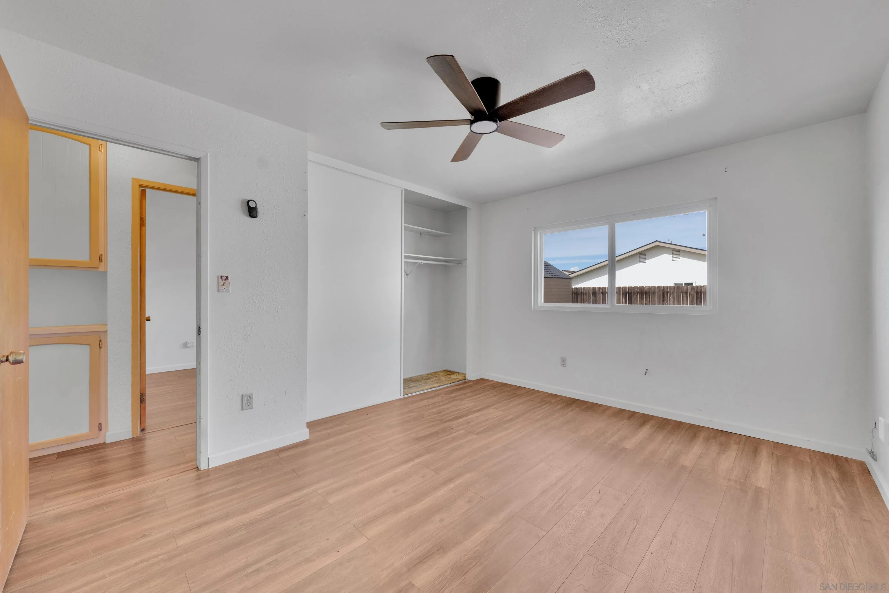 https://cdn.realtyfeed.com/cdn/127/260004015/7c86656f7cea806c7ff1d01911b3ee21.webp